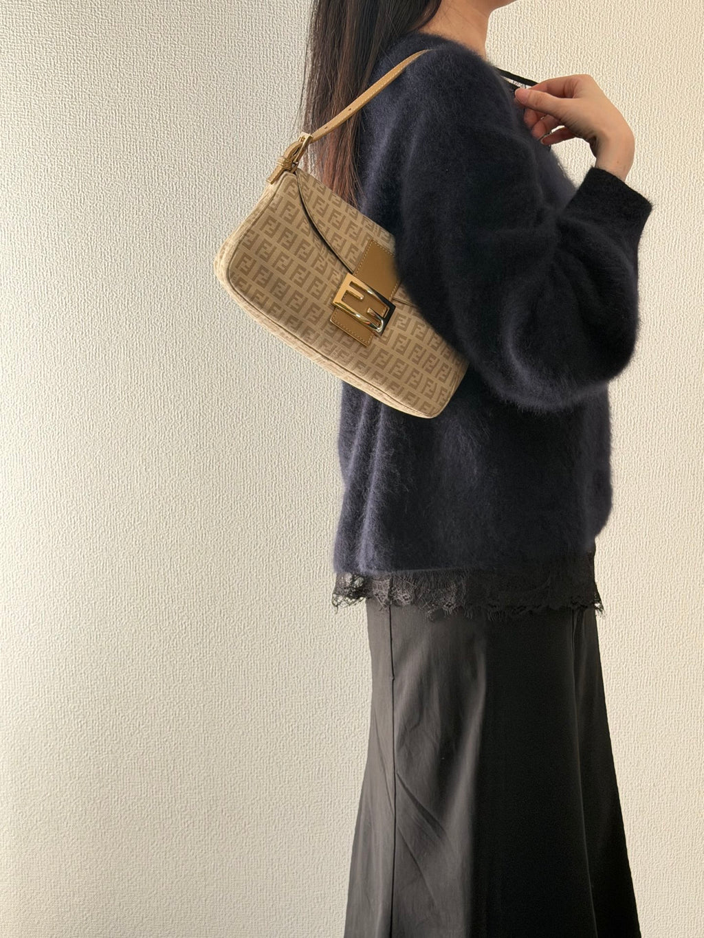 FENDI Beige Baguette Shoulderbag
