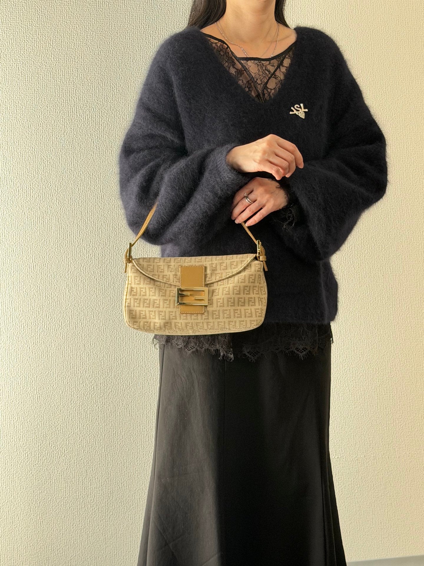 FENDI Beige Baguette Shoulderbag