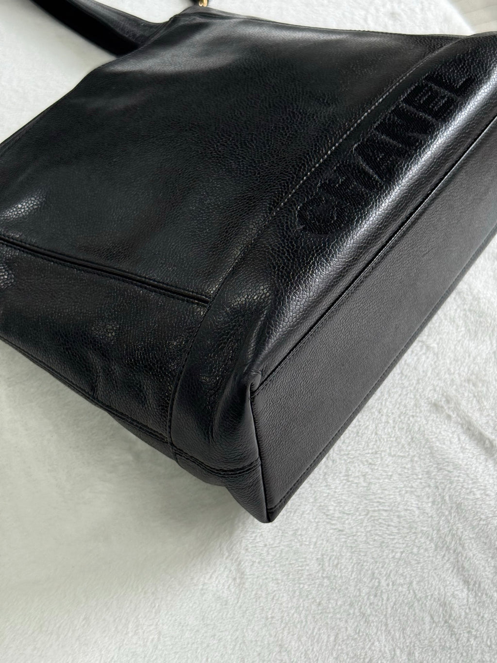 Authentic Chanel Caviar Leather Tote Shoulder Bag