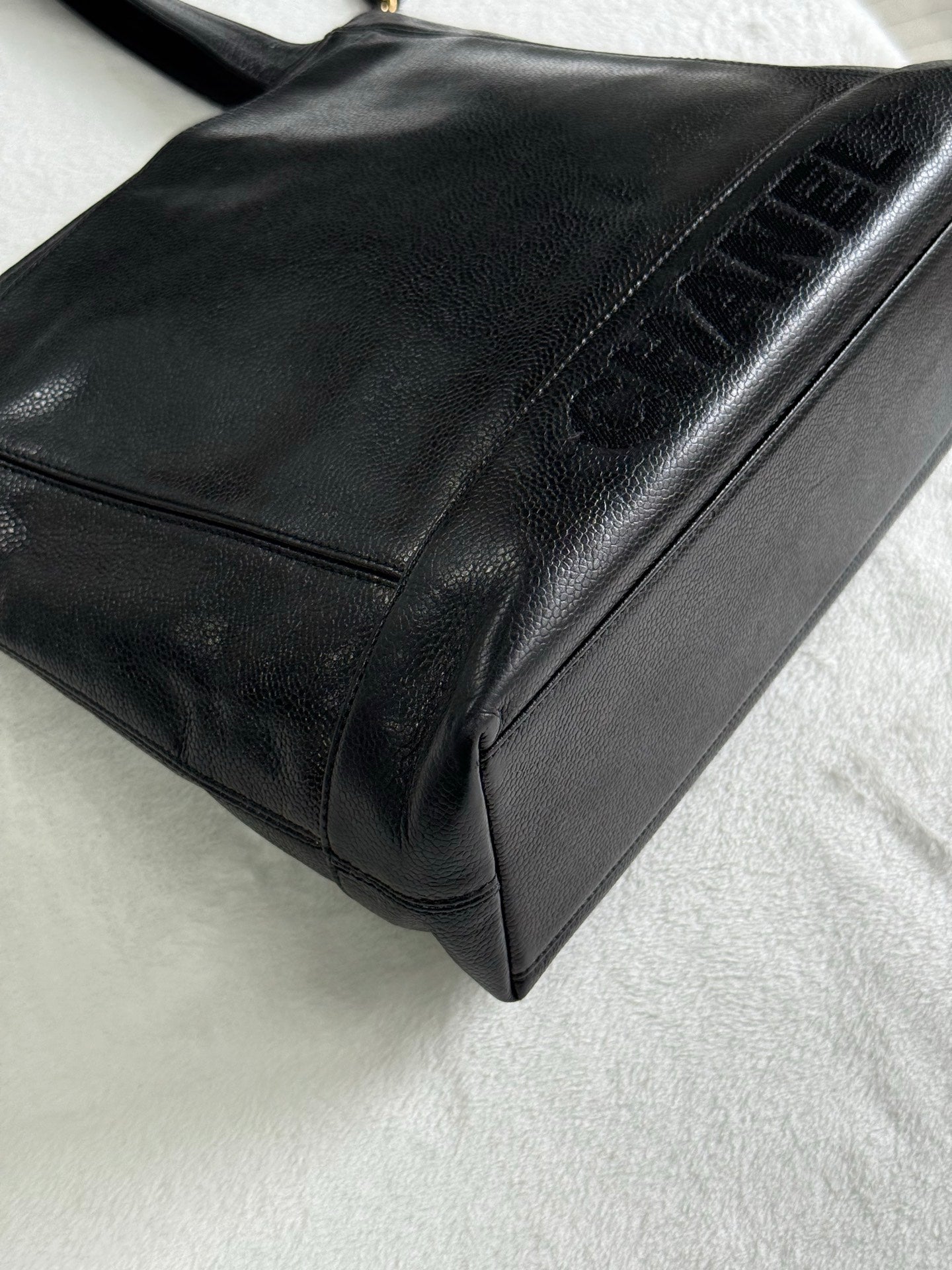 Authentic Chanel Caviar Leather Tote Shoulder Bag