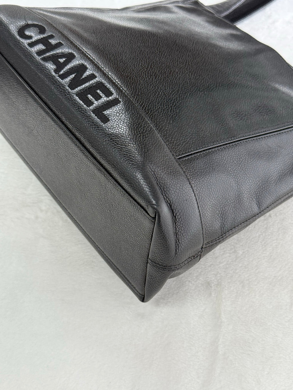 Authentic Chanel Caviar Leather Tote Shoulder Bag