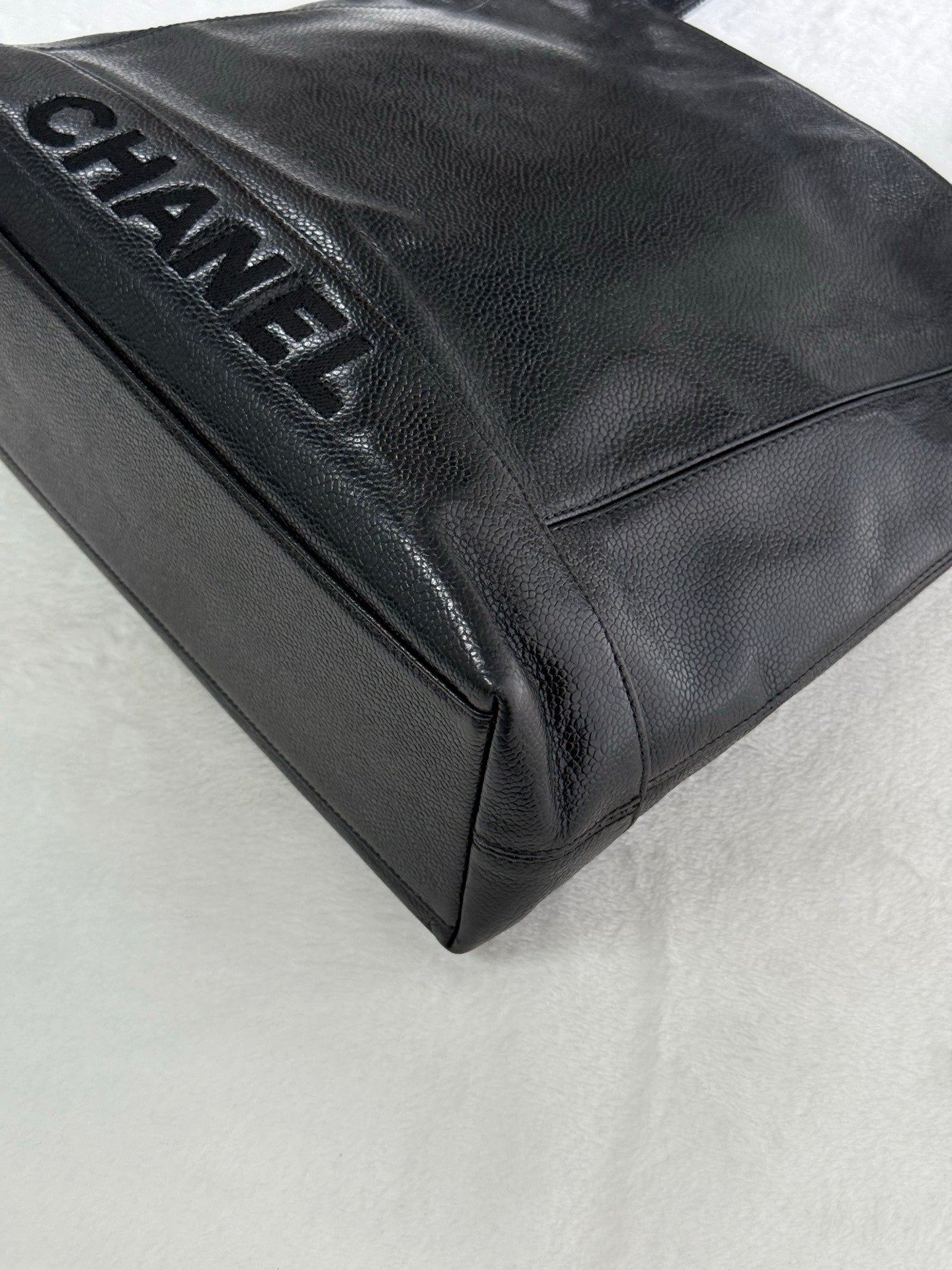 Authentic Chanel Caviar Leather Tote Shoulder Bag