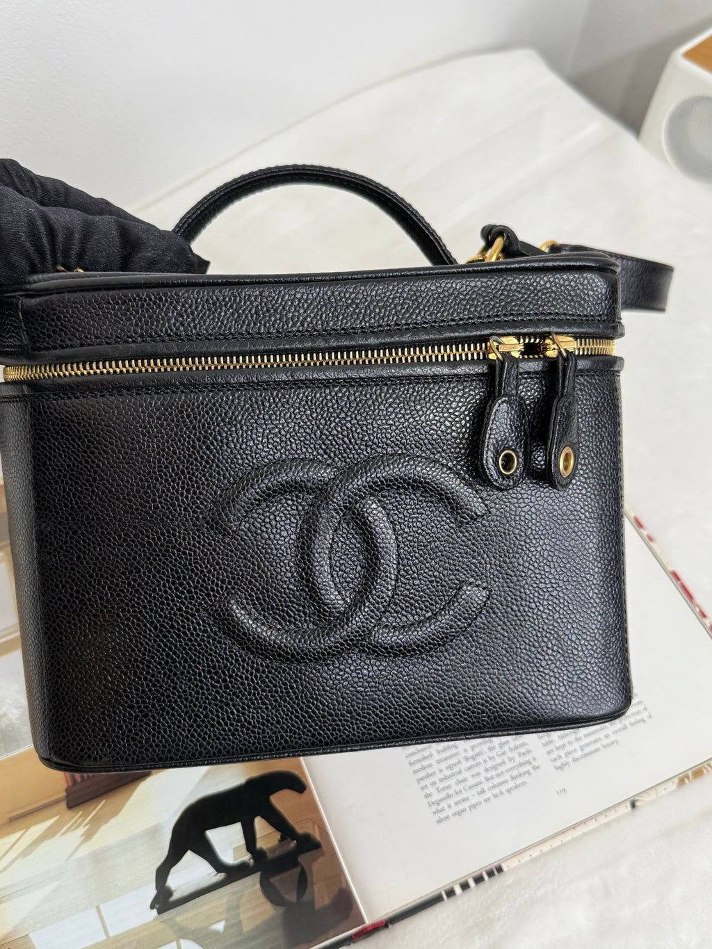 CHANEL CC Logo Vanity 2Way Hand Bag Grained Calfskin Leather BK GHW VTG