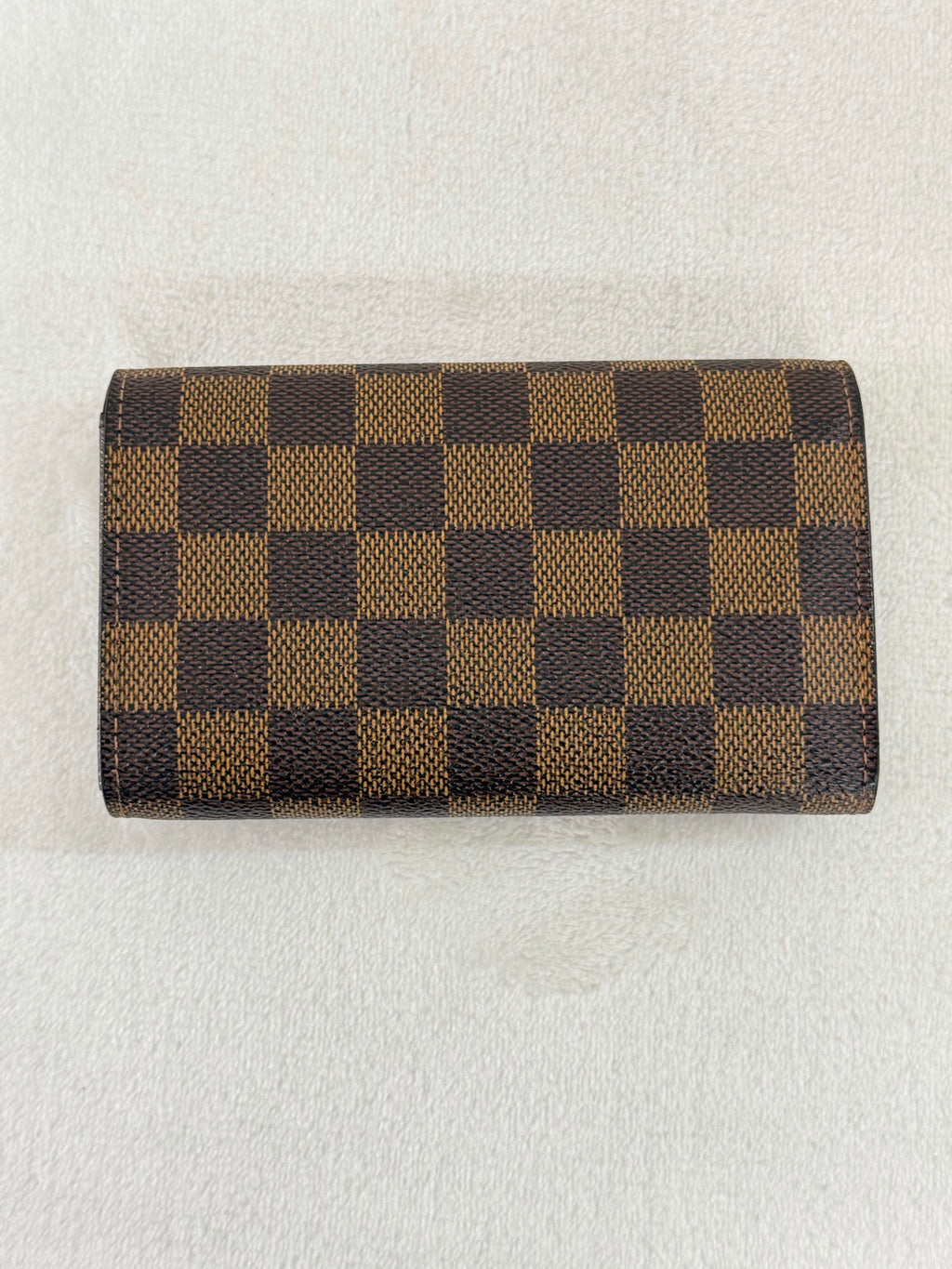 Louis Vuitton Damier Portefeuille Trésor Wallet  Thank you for viewing this item.