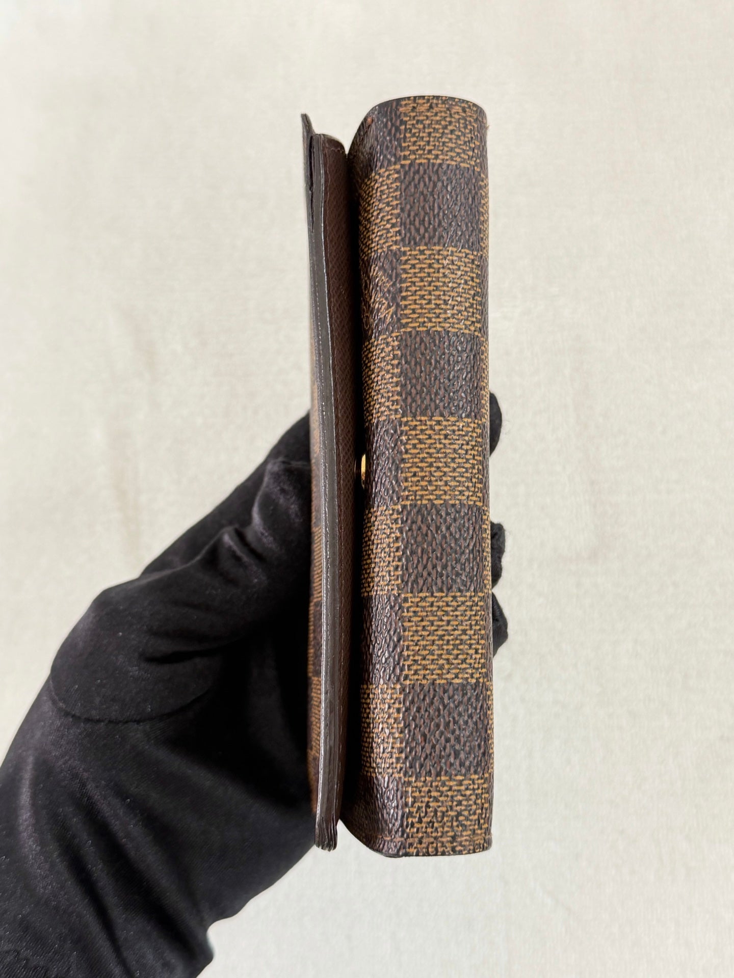 Louis Vuitton Damier Portefeuille Trésor Wallet  Thank you for viewing this item.