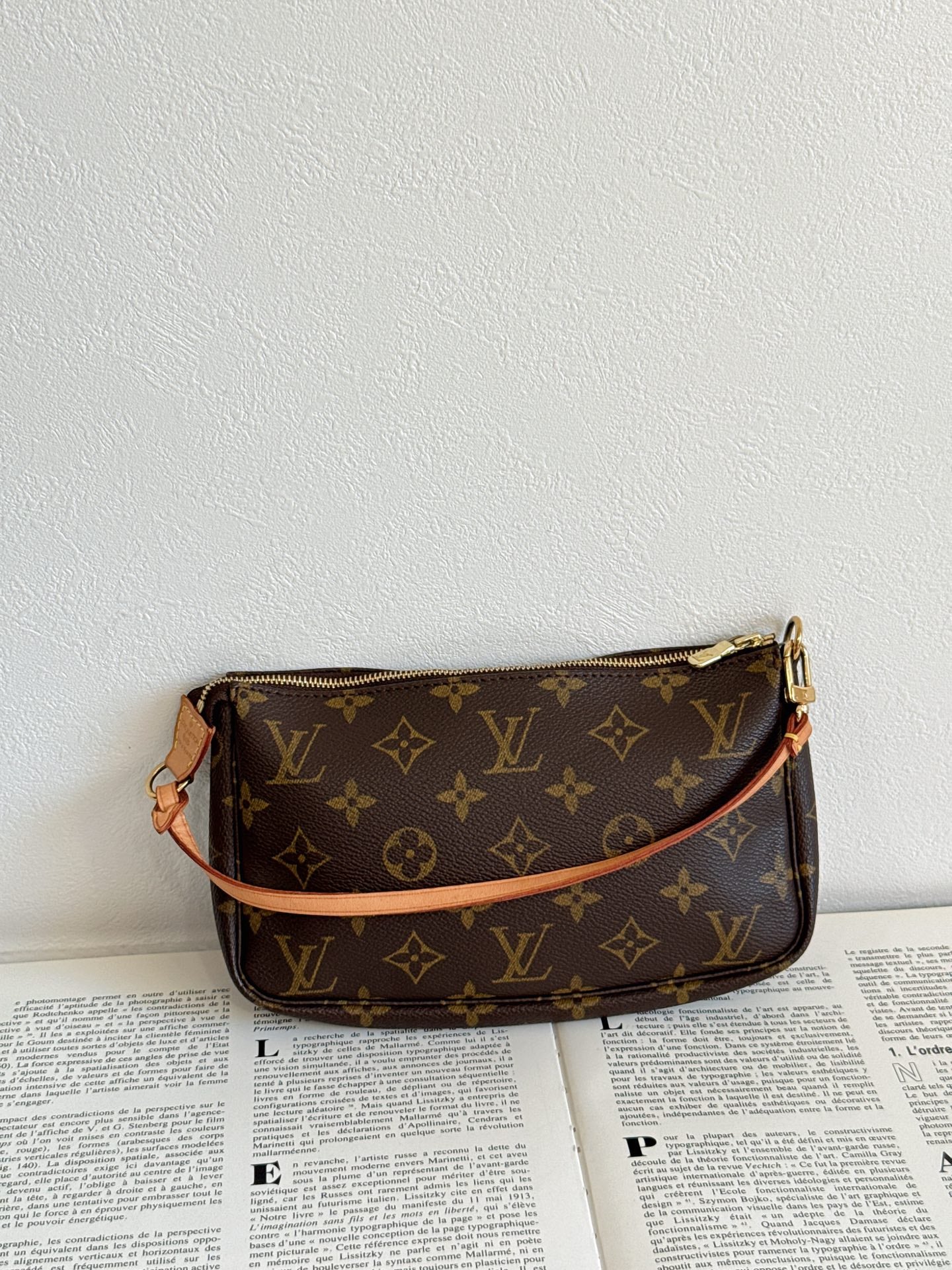 VINTAGE LOUIS VUITTON  Pochette accessoire