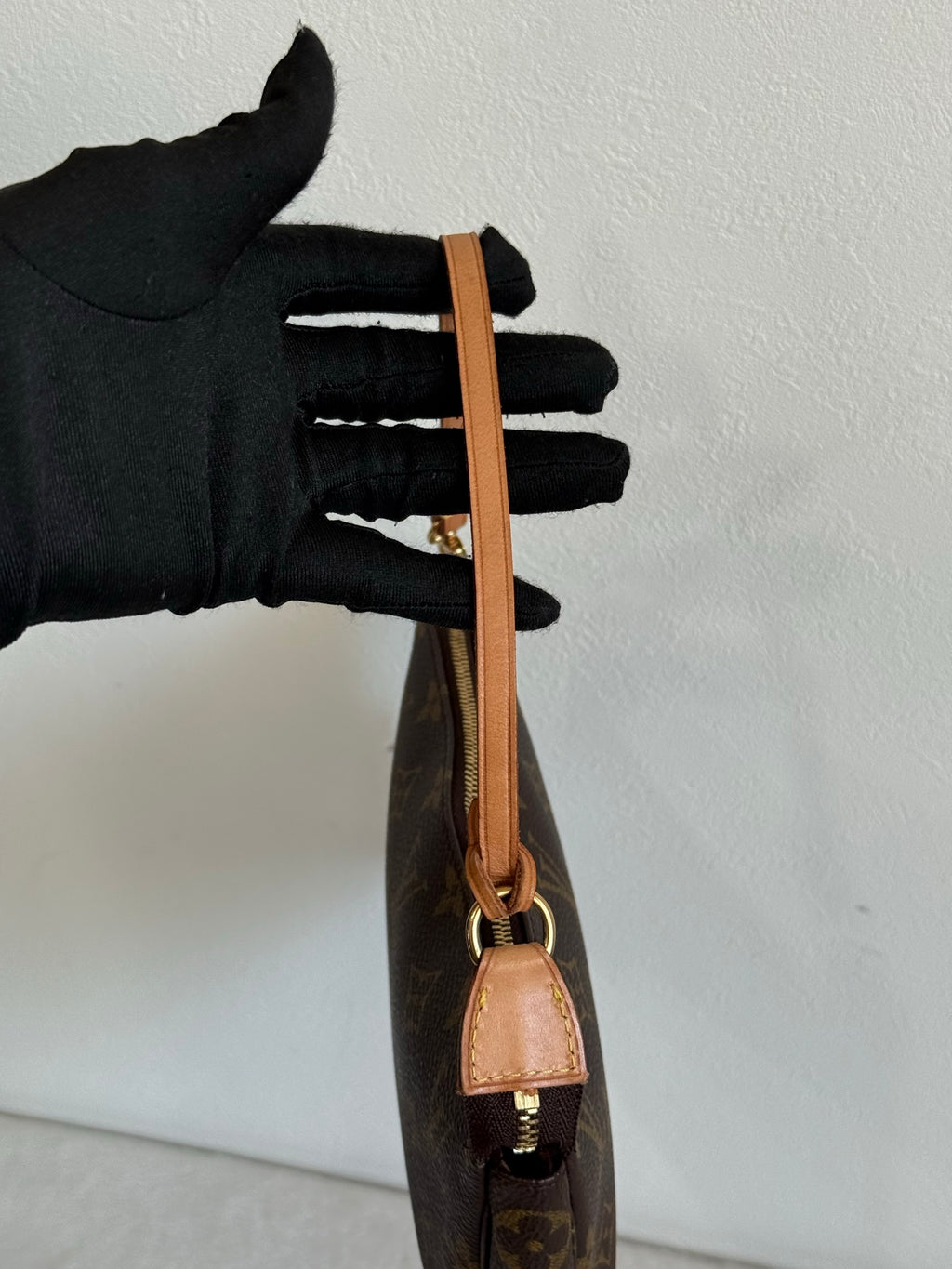 VINTAGE LOUIS VUITTON  Pochette accessoire
