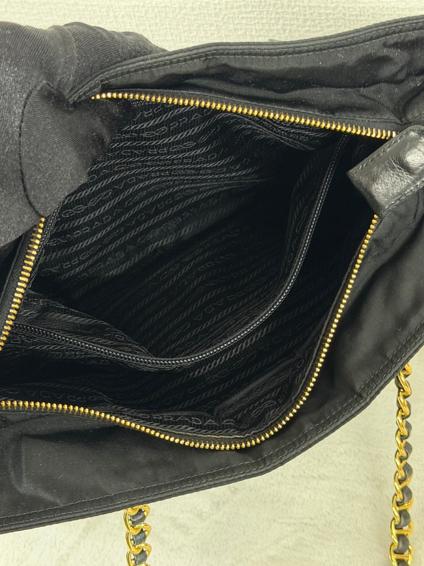 Prada Bolsa Prada Nylon Tote Preta