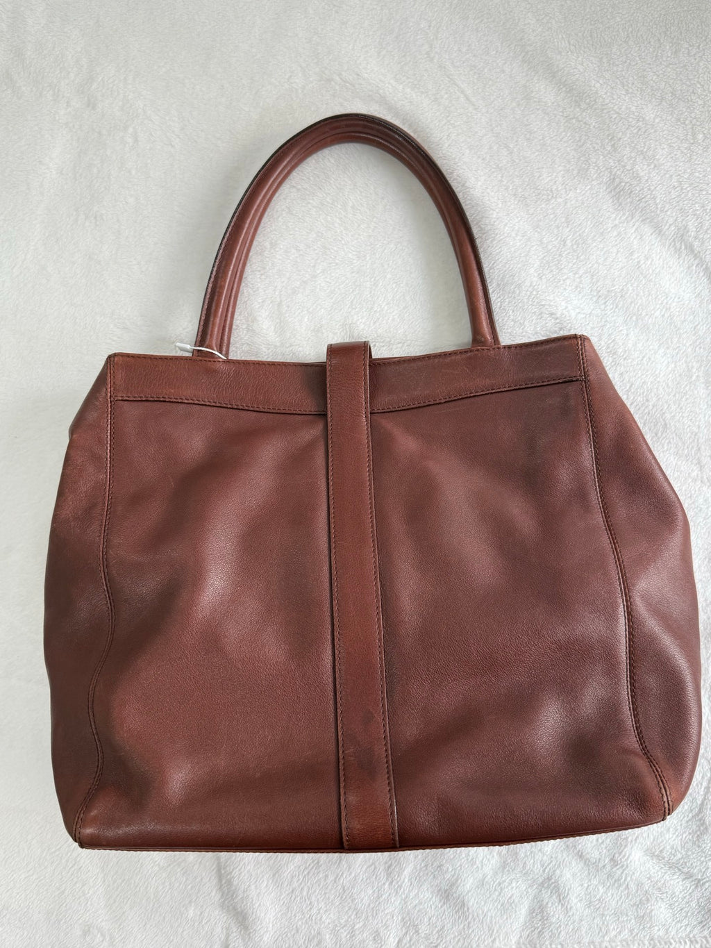CHANEL  CC Turnlock Leather Totebag