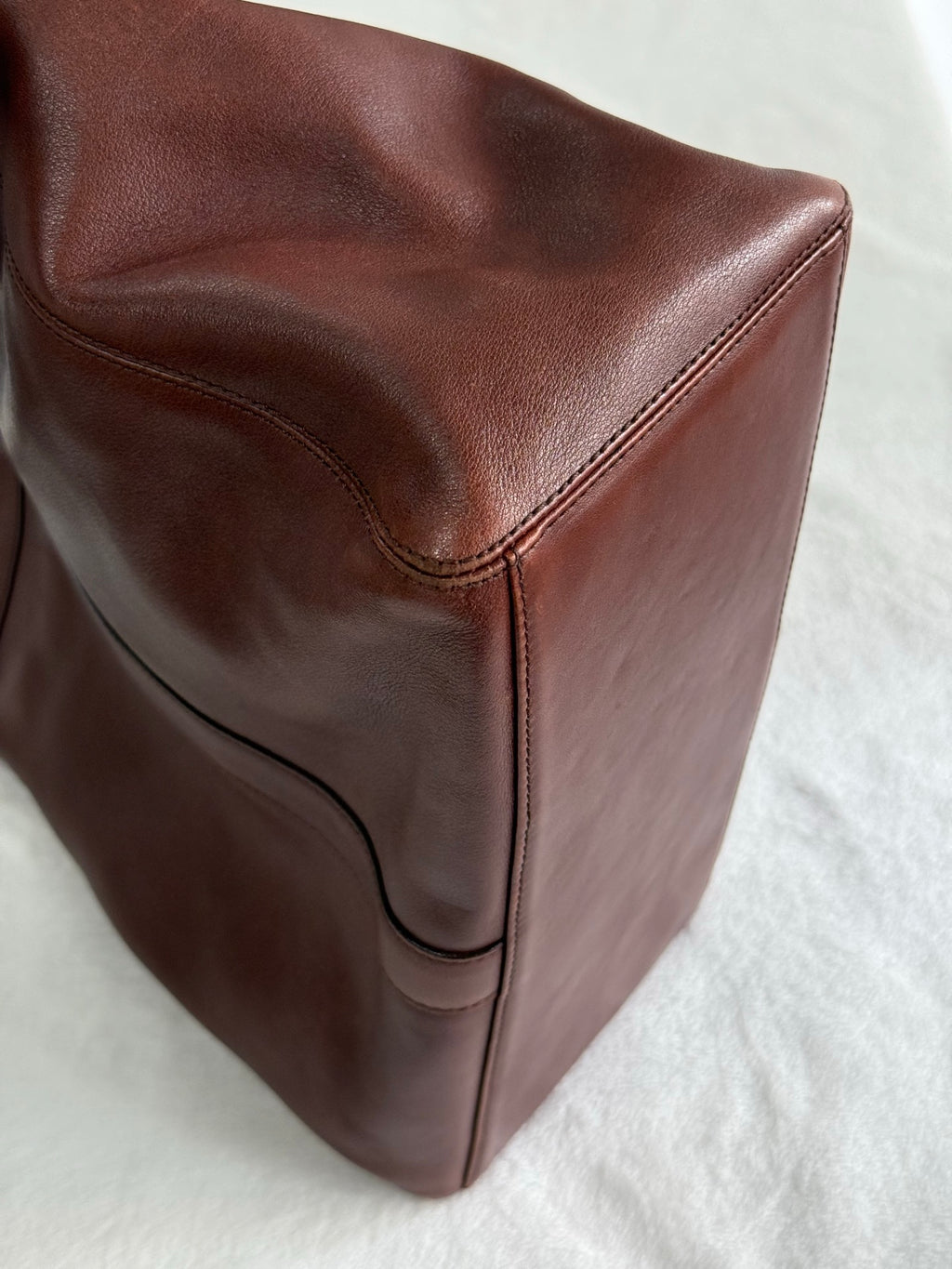 CHANEL  CC Turnlock Leather Totebag