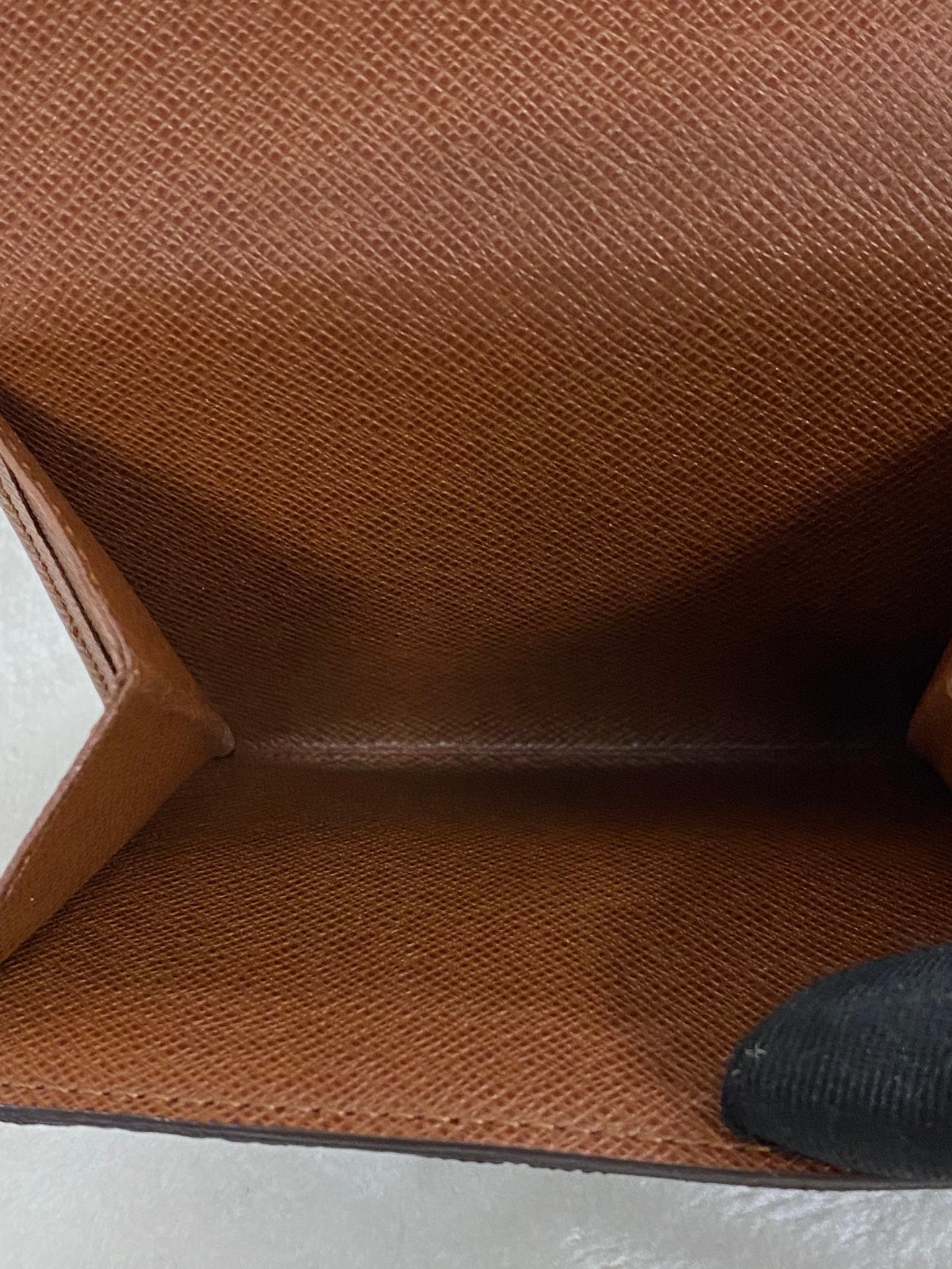 LOUIS VUITTON  Monogram  Bifold Wallet Brown