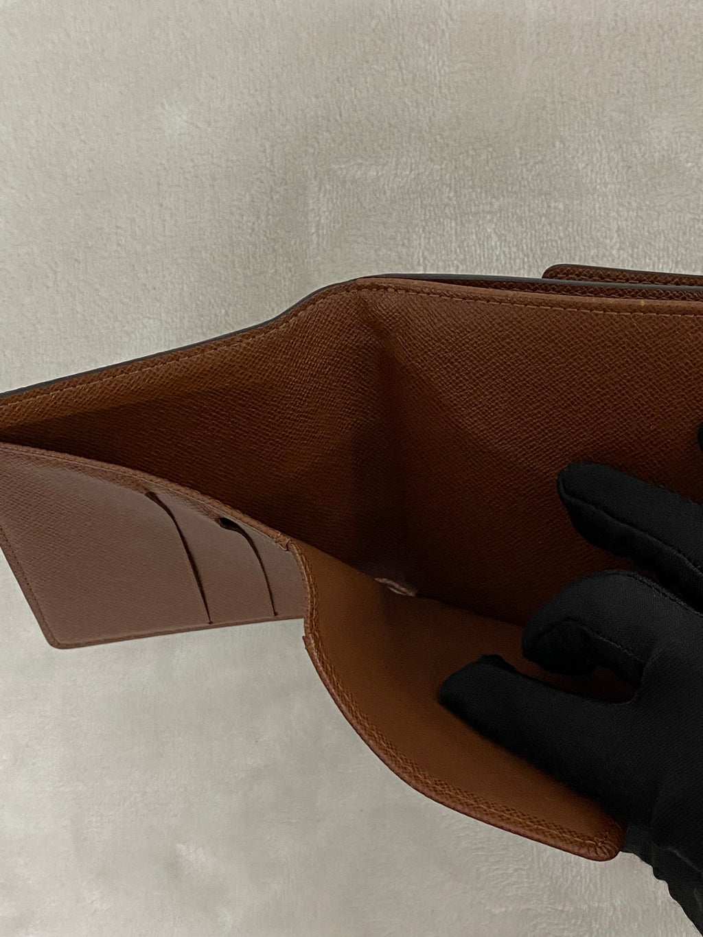 LOUIS VUITTON  Monogram  Bifold Wallet Brown