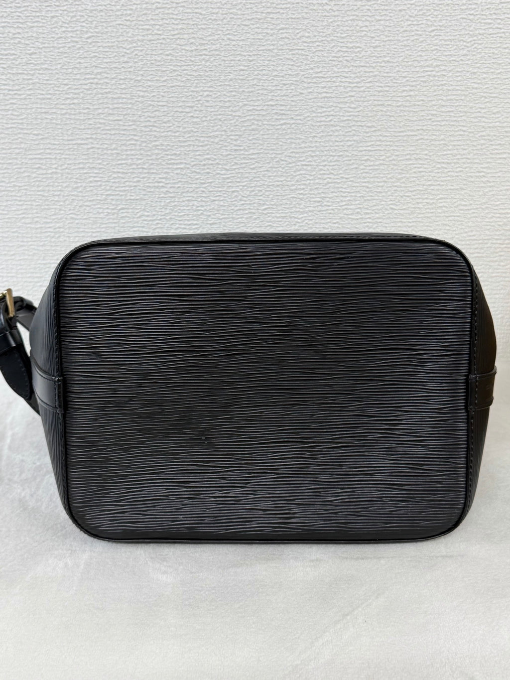 LOUIS VUITTON Epi Bucket Shoulderbag