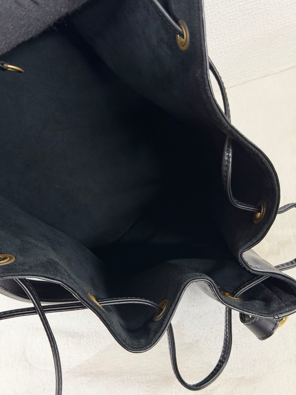LOUIS VUITTON Epi Bucket Shoulderbag