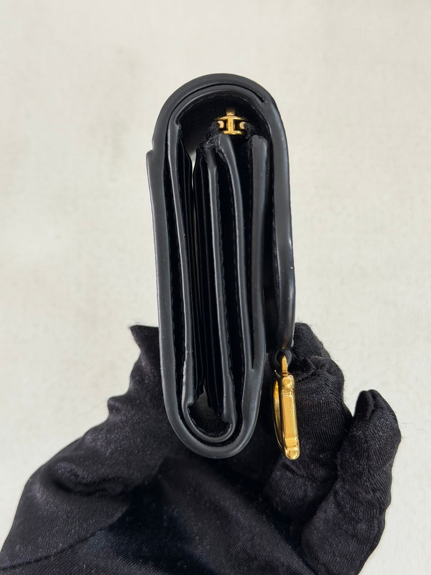 CHRISTIAN DIOR D'Logo Genuine  Wallet