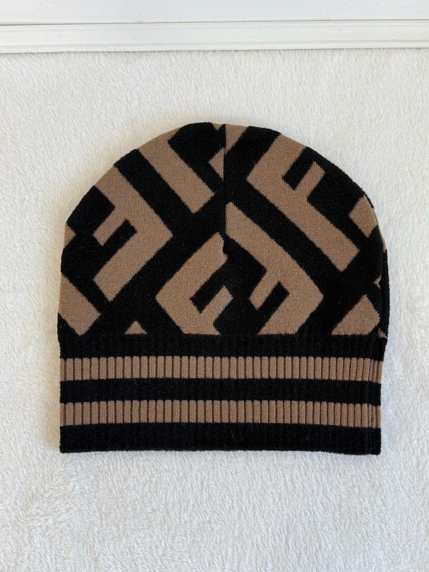 FENDI Knit Beanie