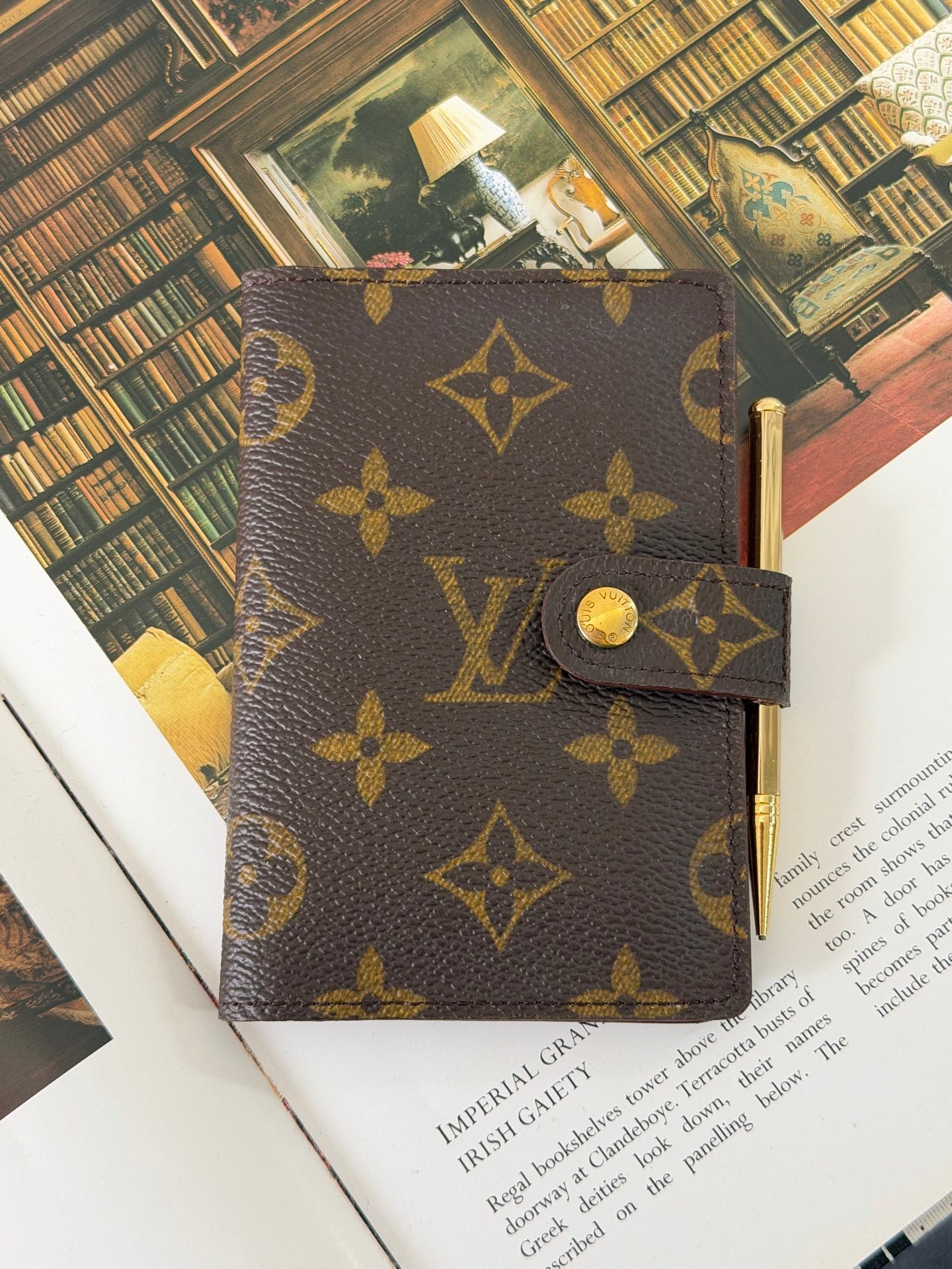 LOUIS VUITTON Monogram Notebook Set