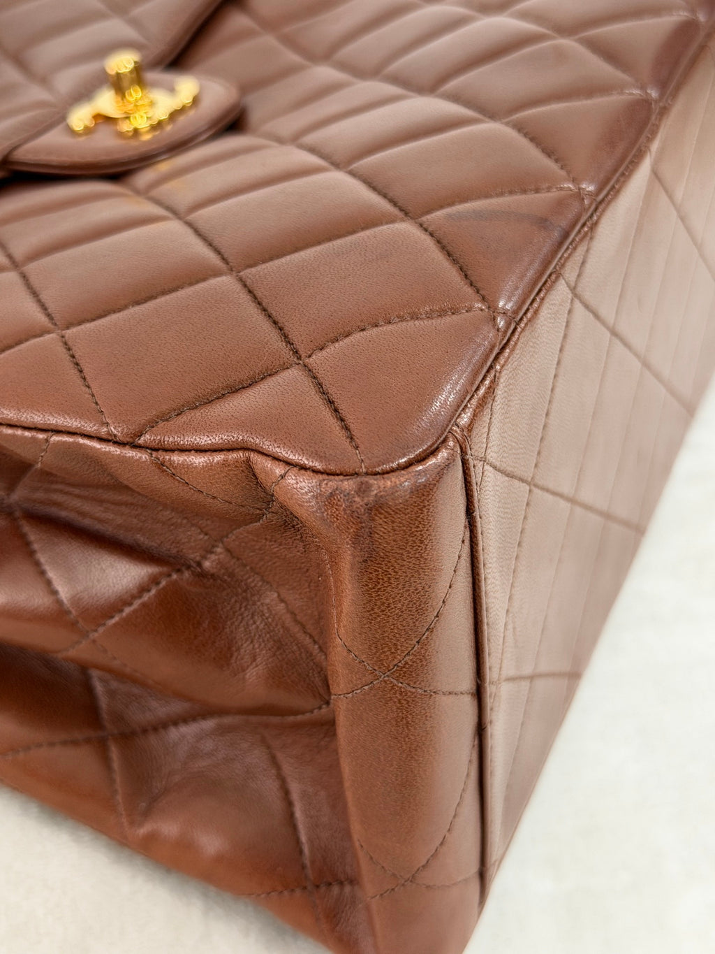 CHANEL Quilted Shoulderbag