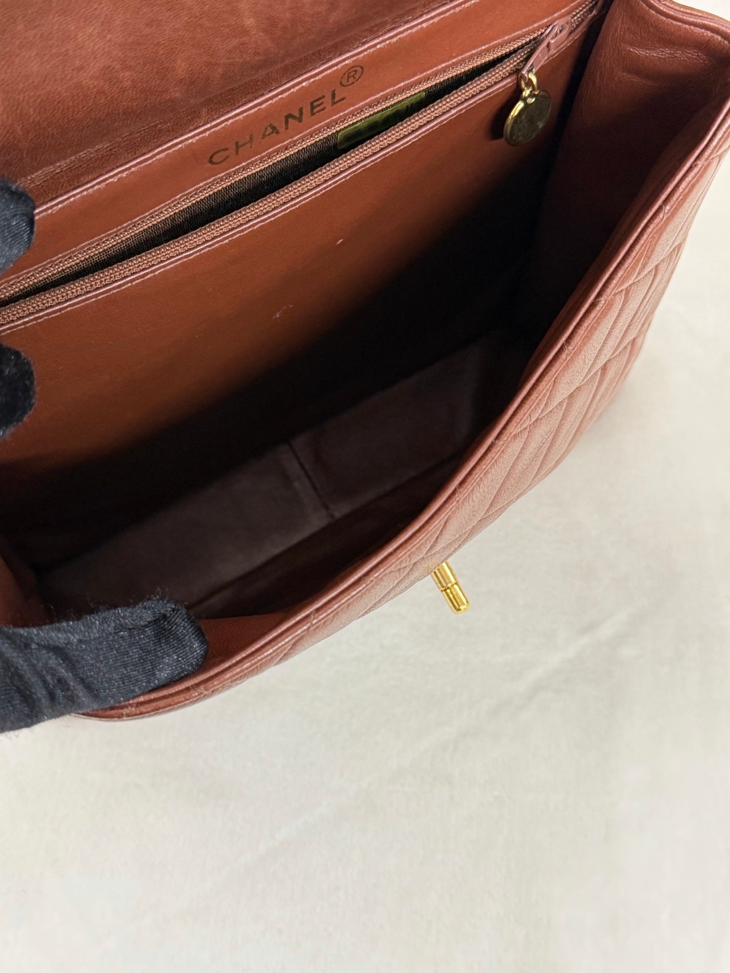 CHANEL Quilted Shoulderbag