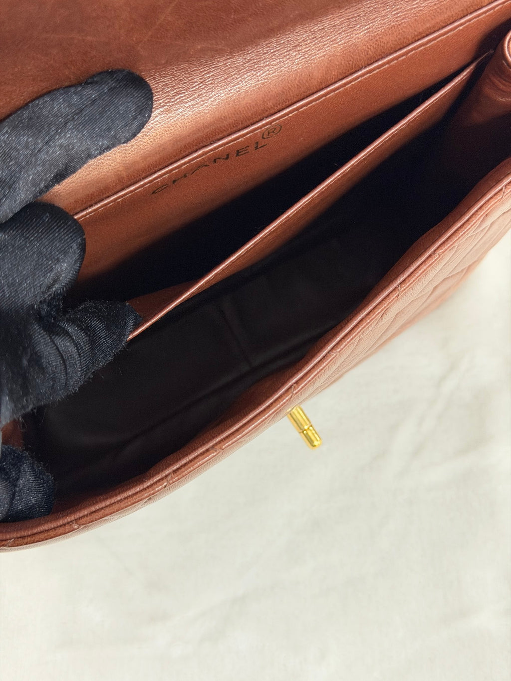 CHANEL Quilted Shoulderbag