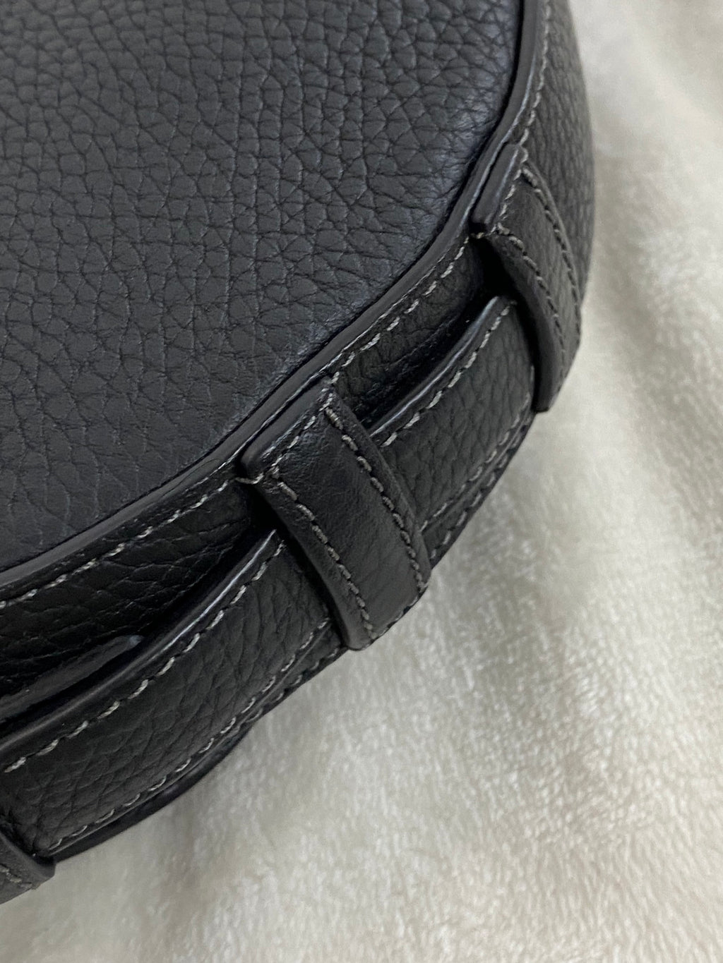 LOEWE Genuine Hobo Shoulderbag