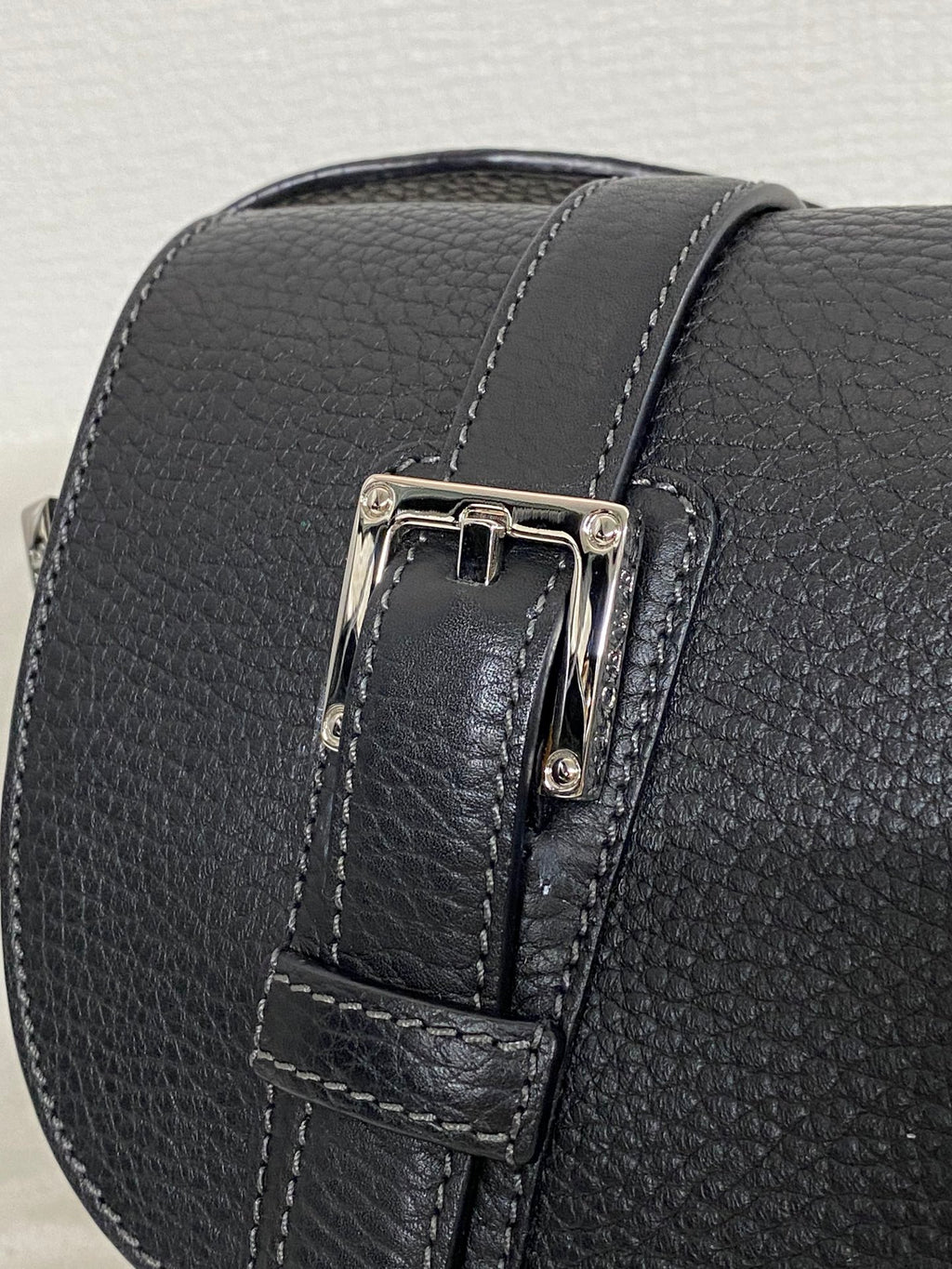 LOEWE Genuine Hobo Shoulderbag
