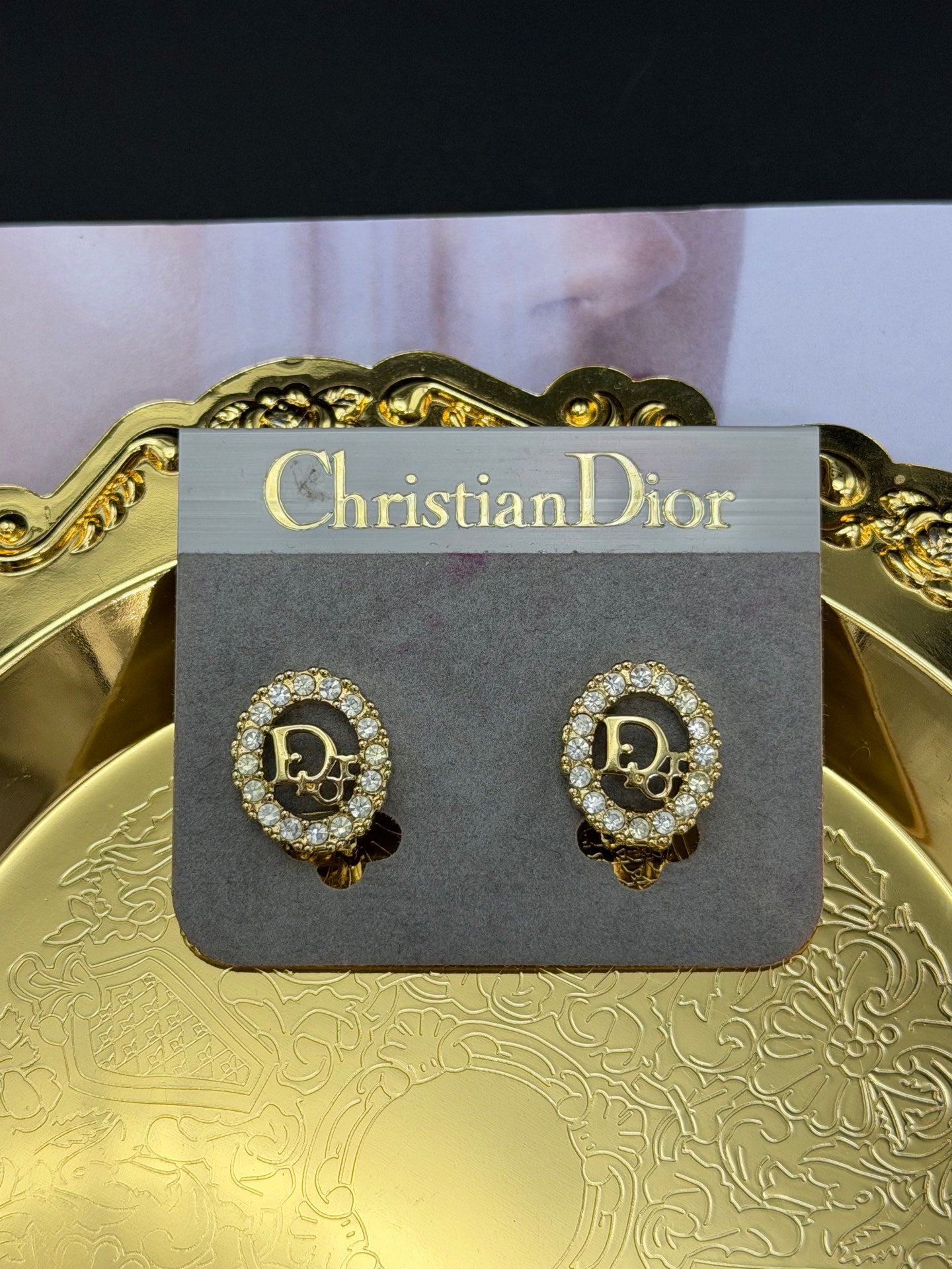 CHRISTIAN DIOR Black Disc Earring