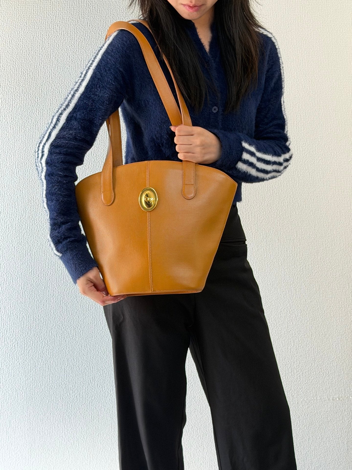 CHRISTIAN DIOR CD Logo Shoulderbag