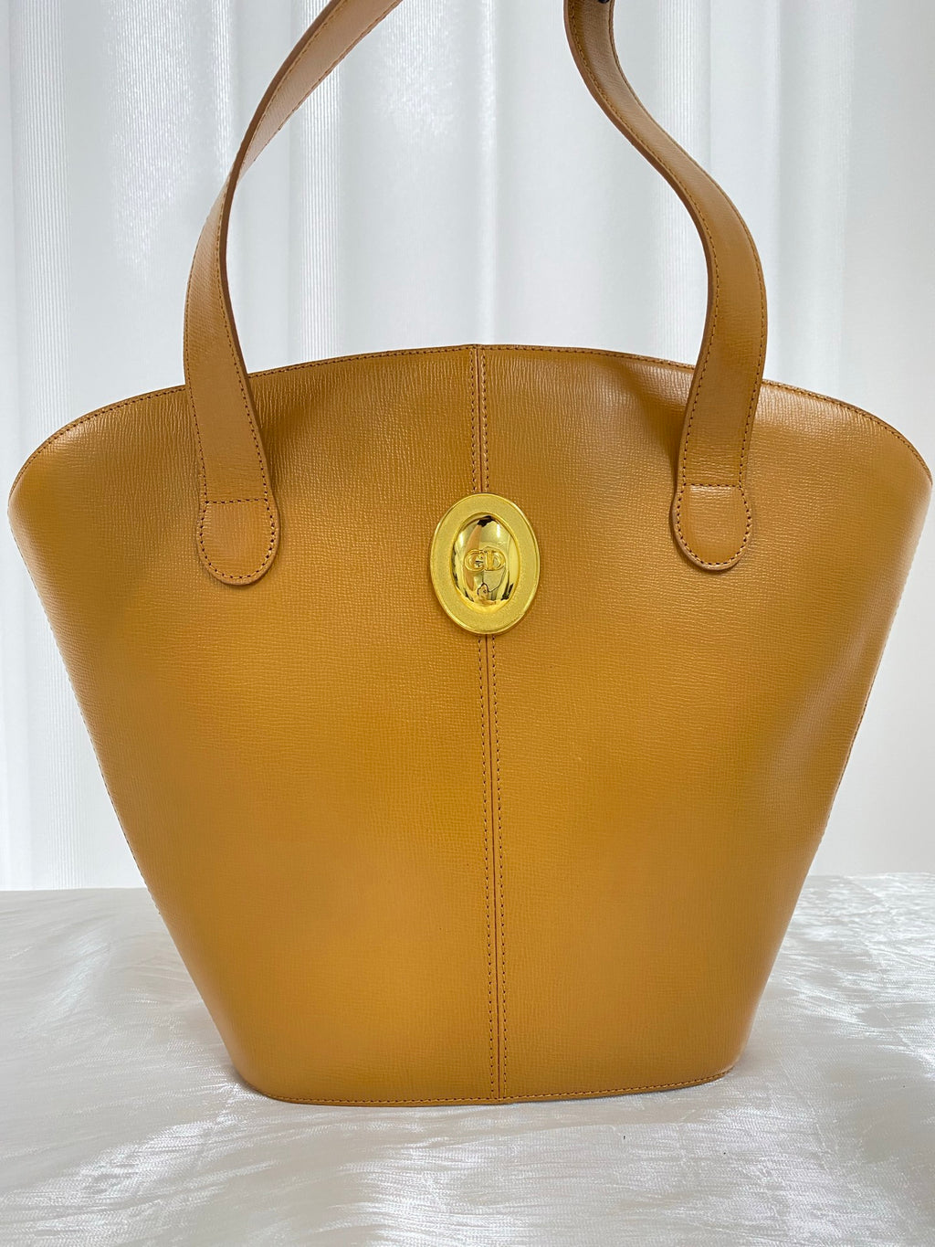 CHRISTIAN DIOR CD Logo Shoulderbag