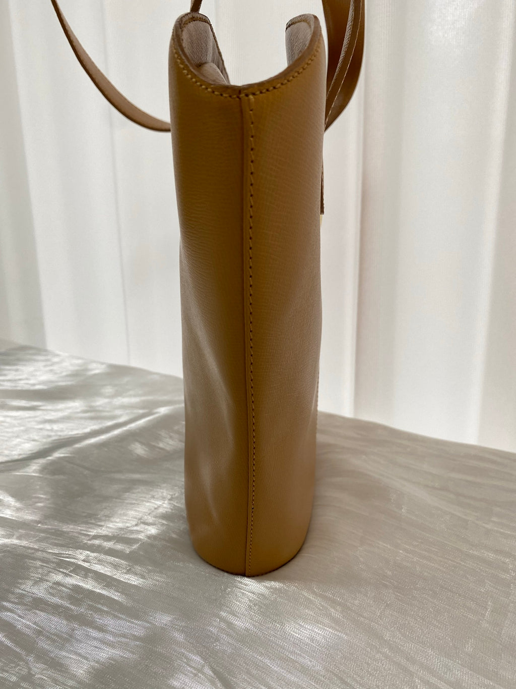 CHRISTIAN DIOR CD Logo Shoulderbag