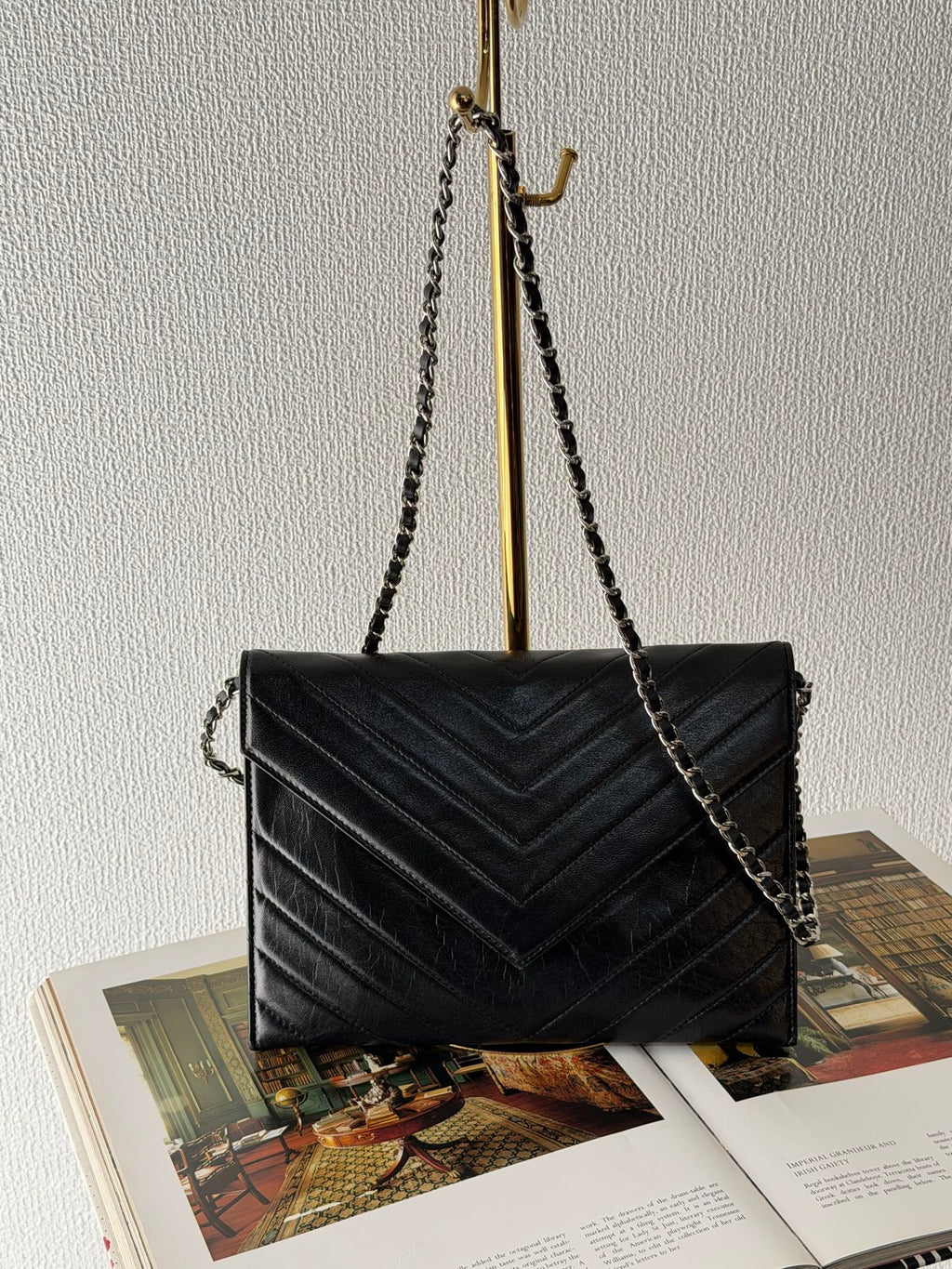 Saint Laurent Genuine Clutch