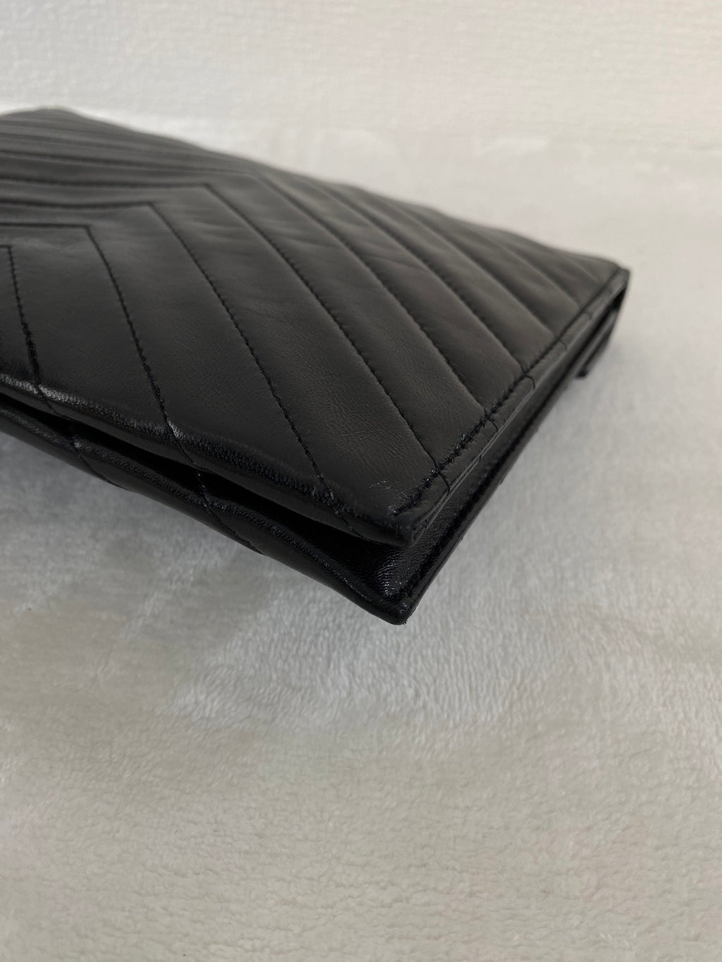 Saint Laurent Genuine Clutch