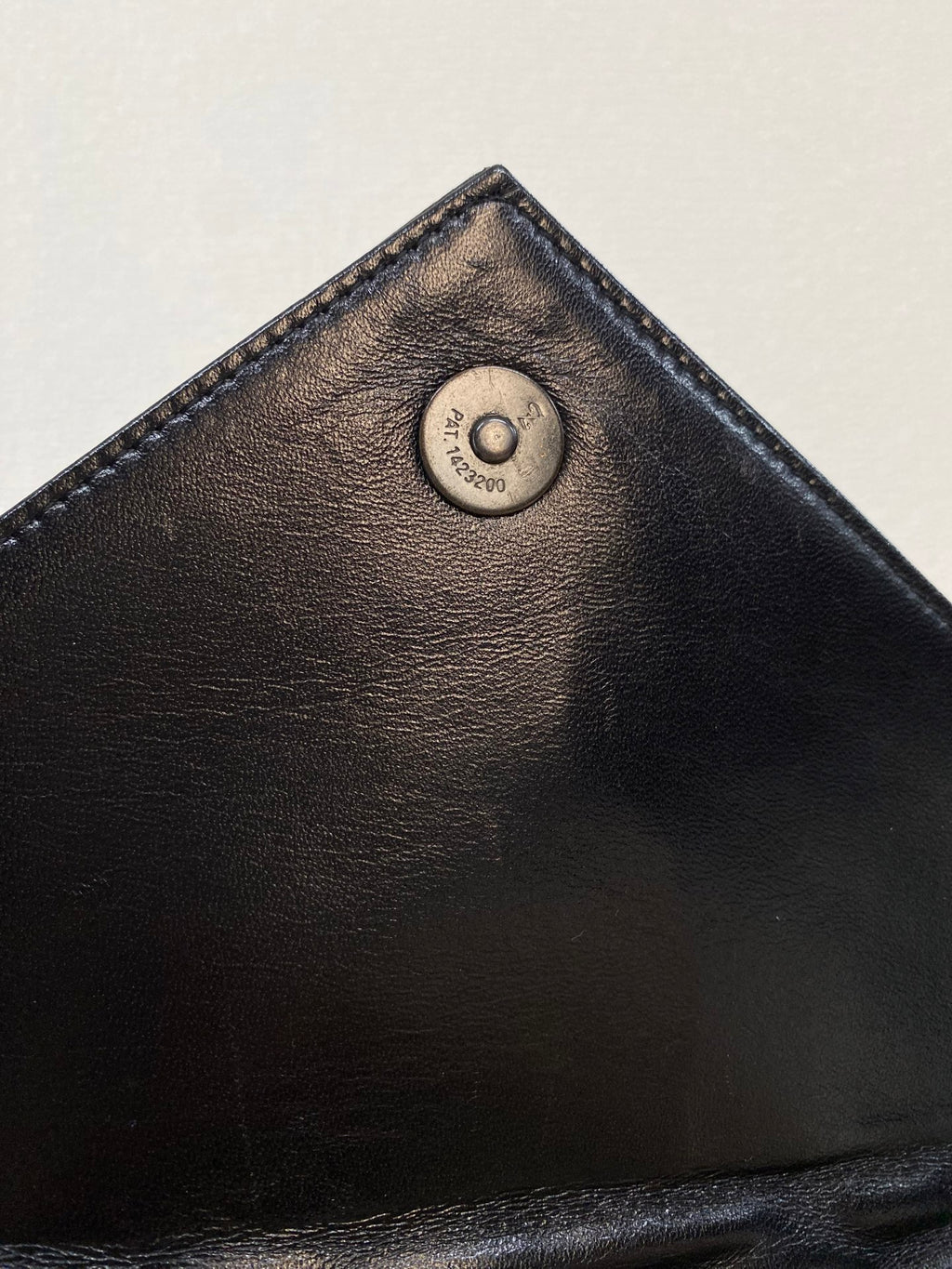 Saint Laurent Genuine Clutch
