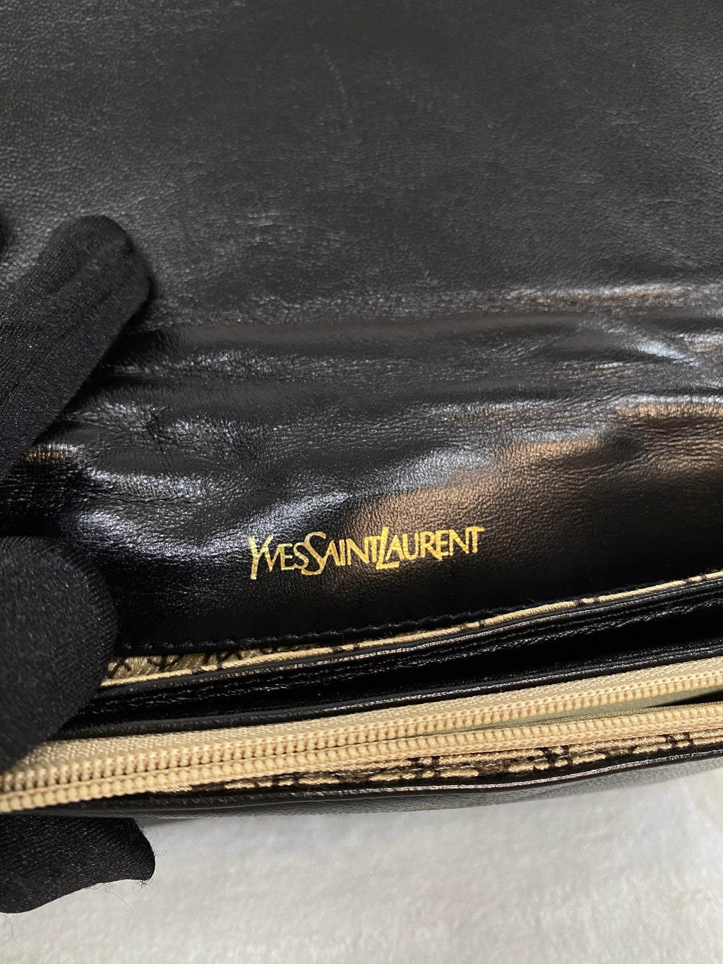 Saint Laurent Genuine Clutch