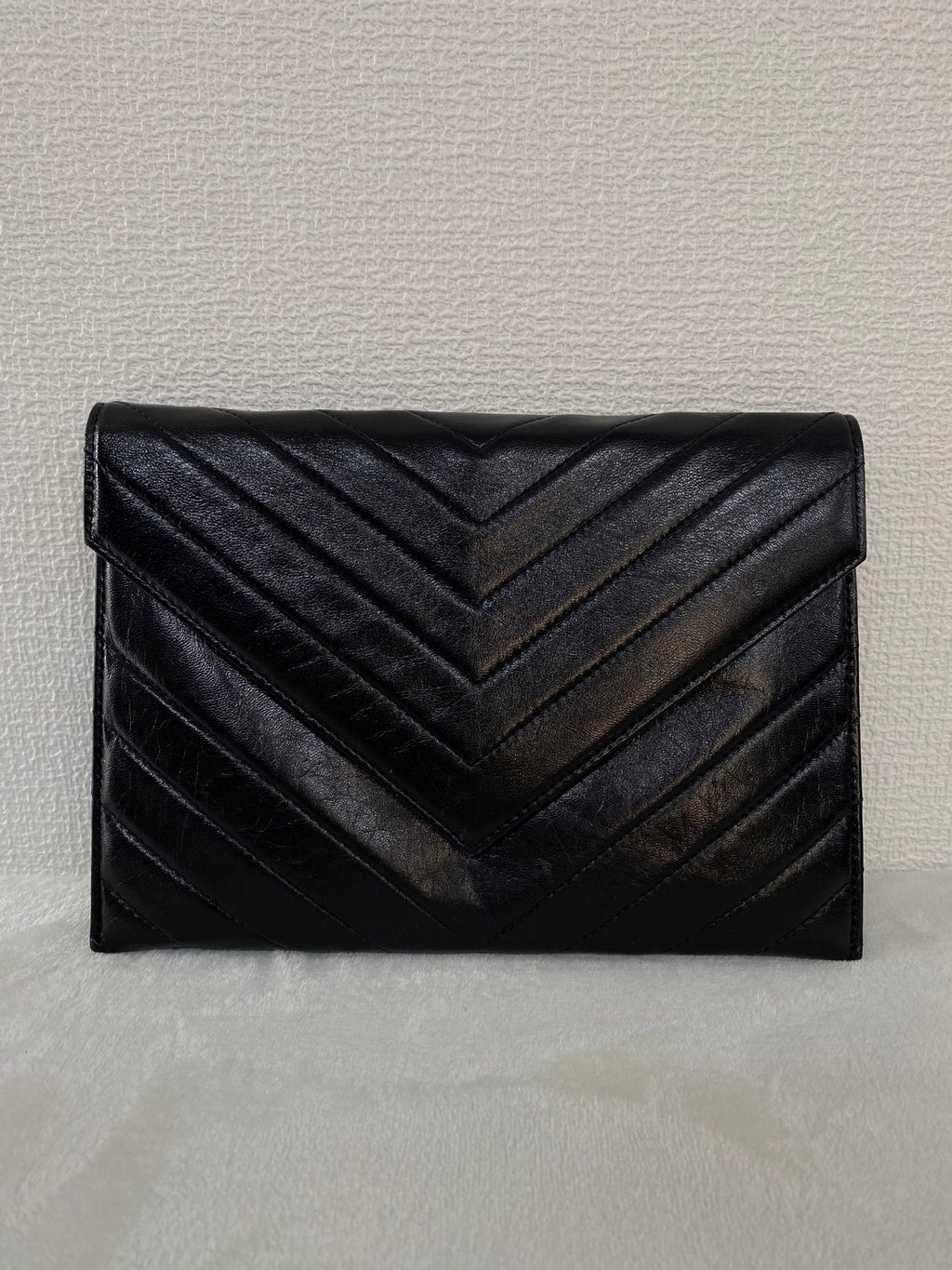 Saint Laurent Genuine Clutch
