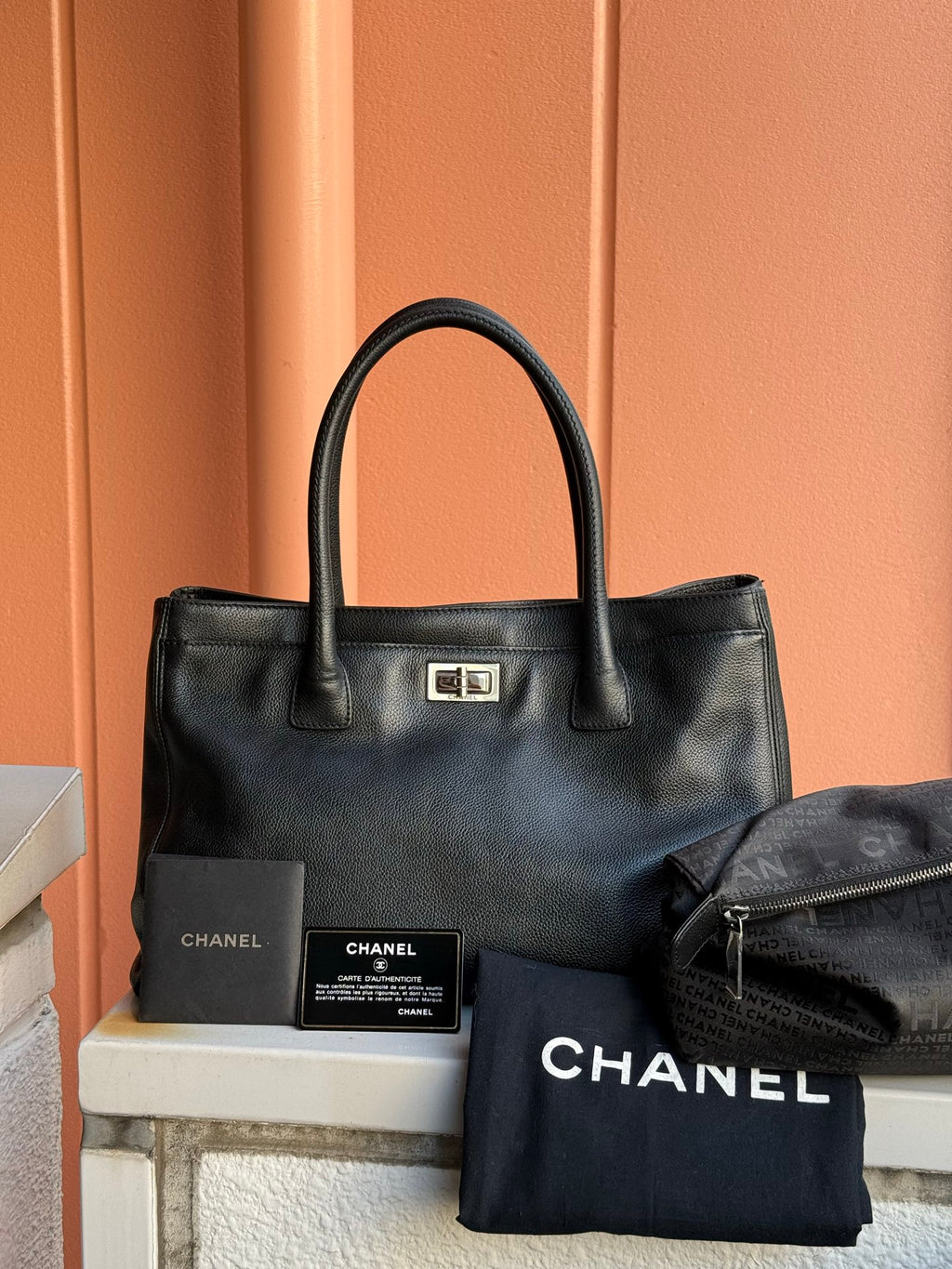 Chanel Shopping Bag Cerf Caviar Black Leather Tote