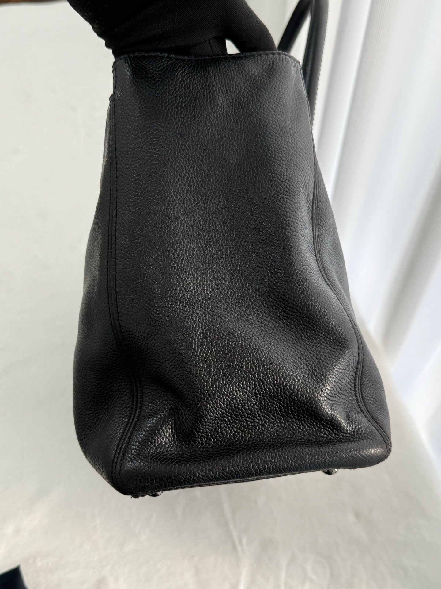 Chanel Shopping Bag Cerf Caviar Black Leather Tote