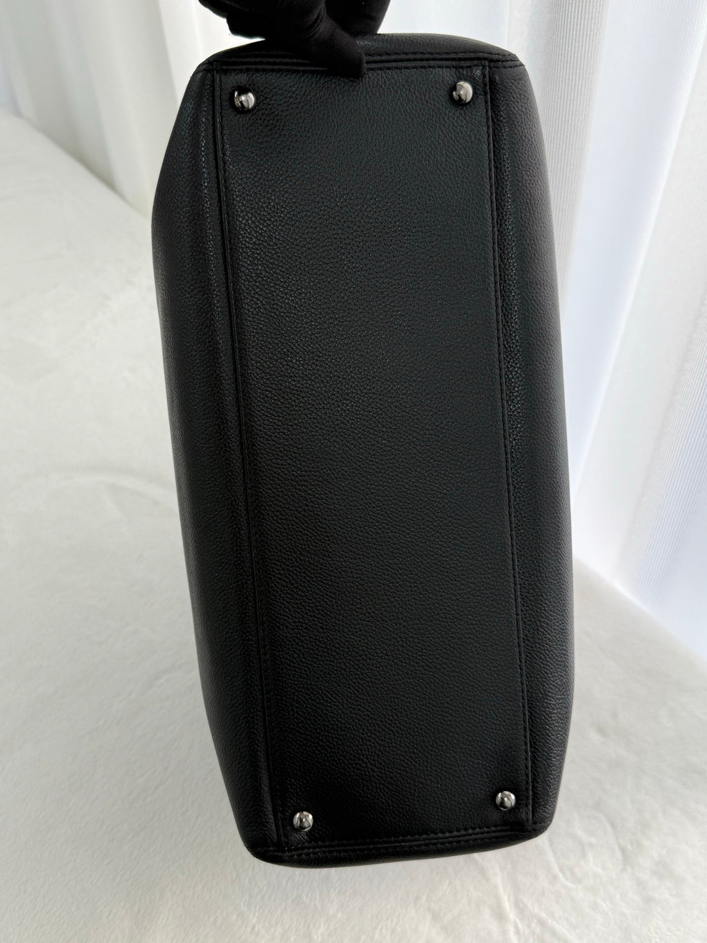 Chanel Shopping Bag Cerf Caviar Black Leather Tote
