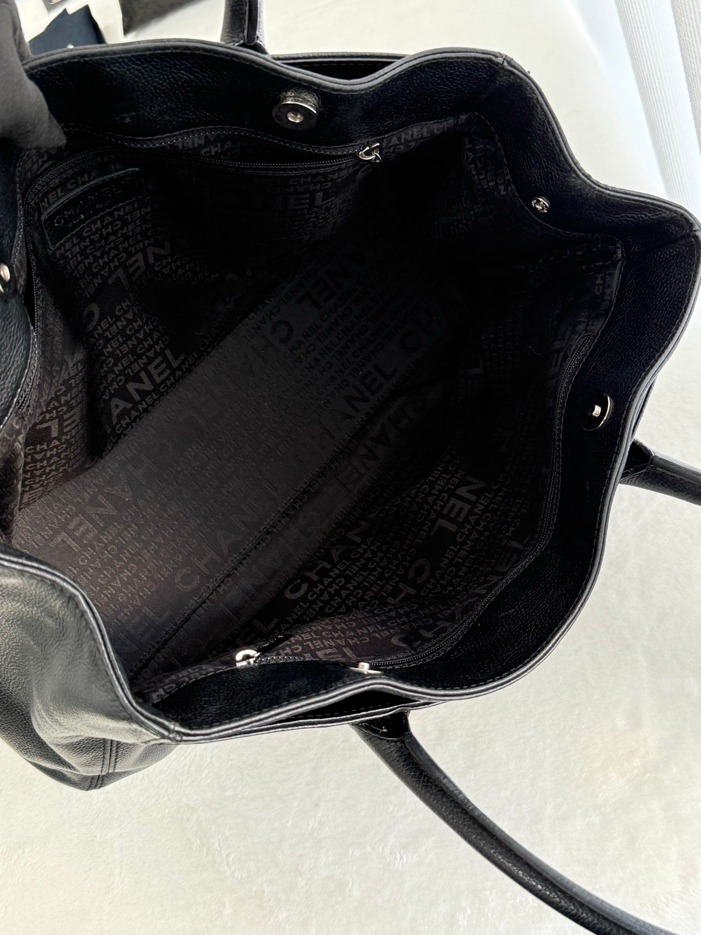 Chanel Shopping Bag Cerf Caviar Black Leather Tote