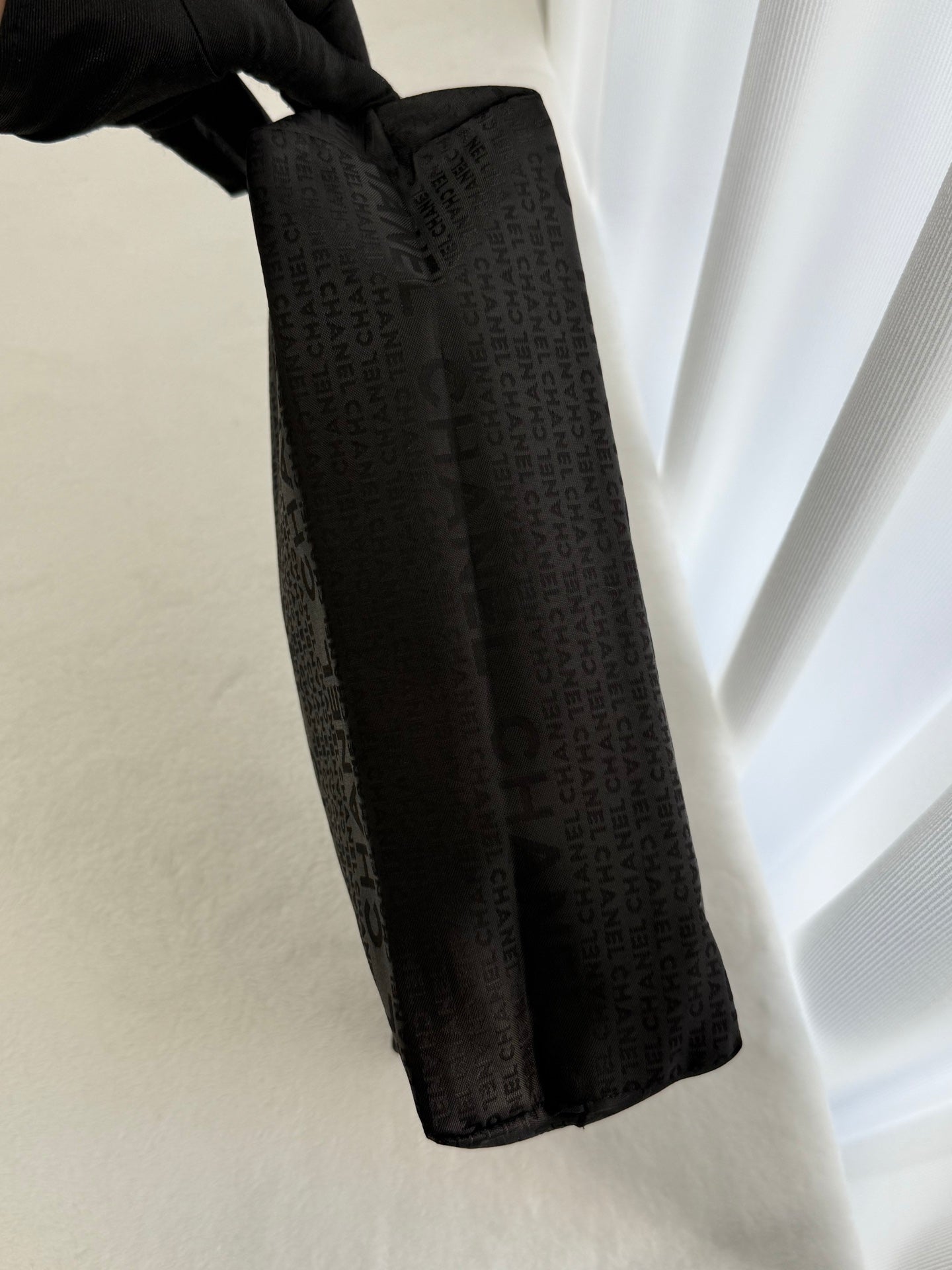 Chanel Shopping Bag Cerf Caviar Black Leather Tote