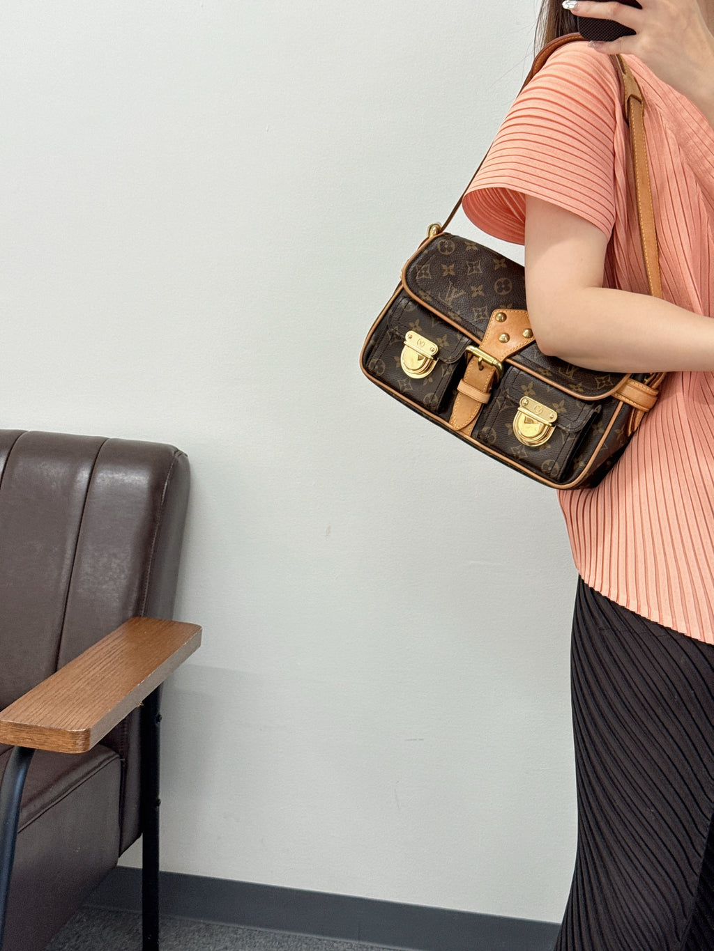 LOUIS VUITTON Monogram Hudson bag PM