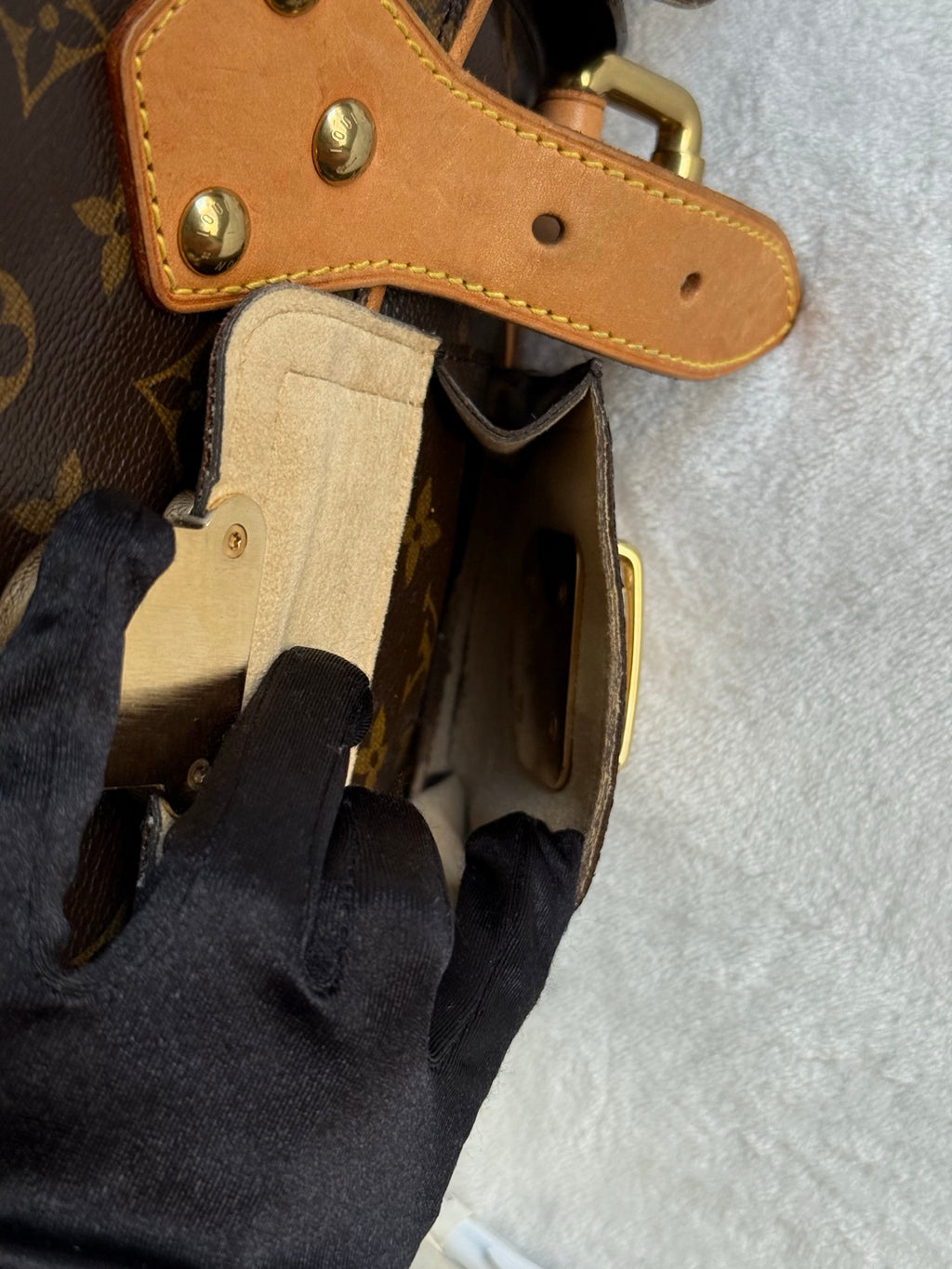 LOUIS VUITTON Monogram Hudson bag PM