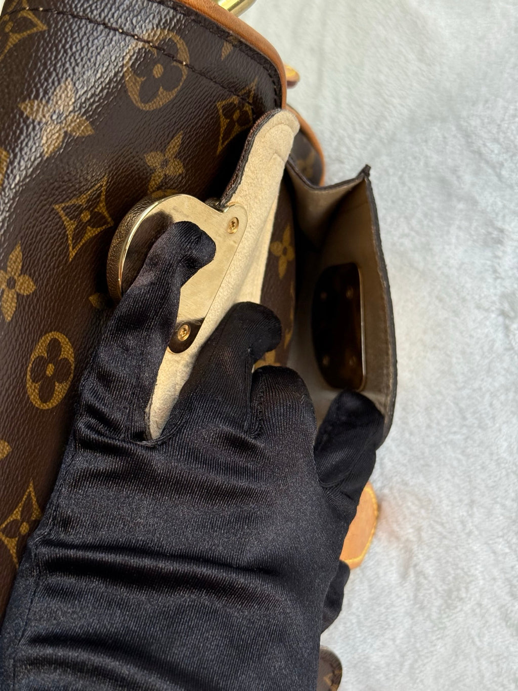 LOUIS VUITTON Monogram Hudson bag PM
