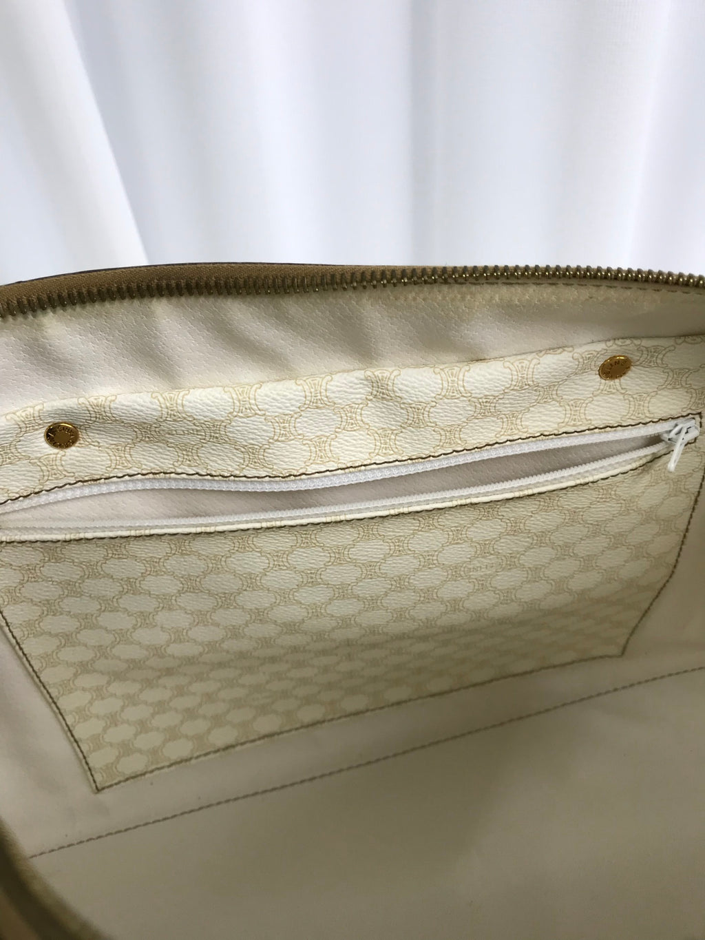 CELINE Macadam White Triomphe Handbag