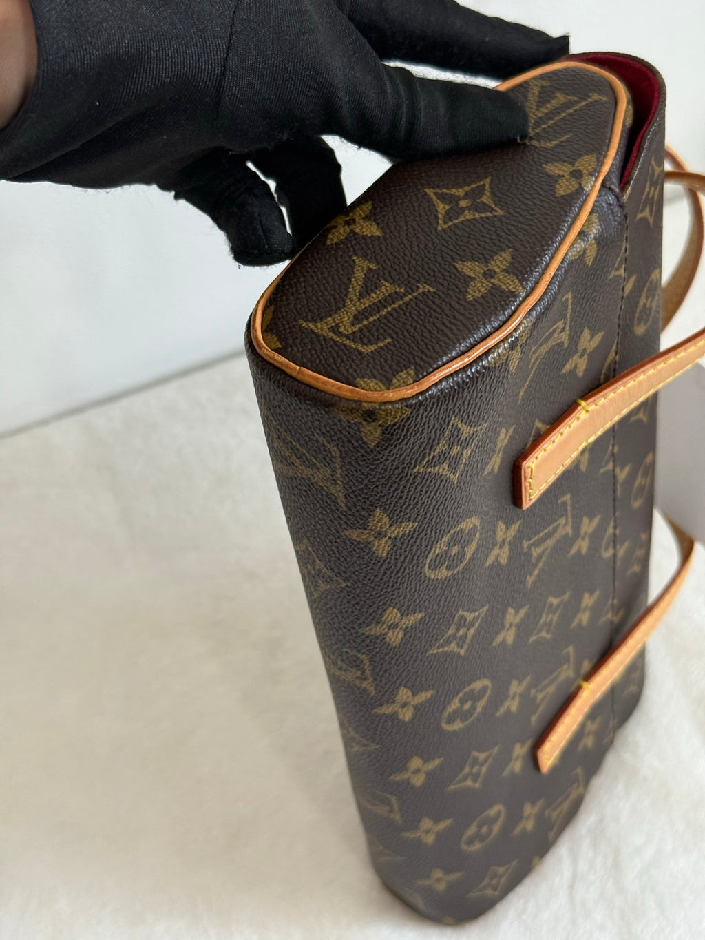 LOUIS VUITTON Sonatine Monogram Handbag