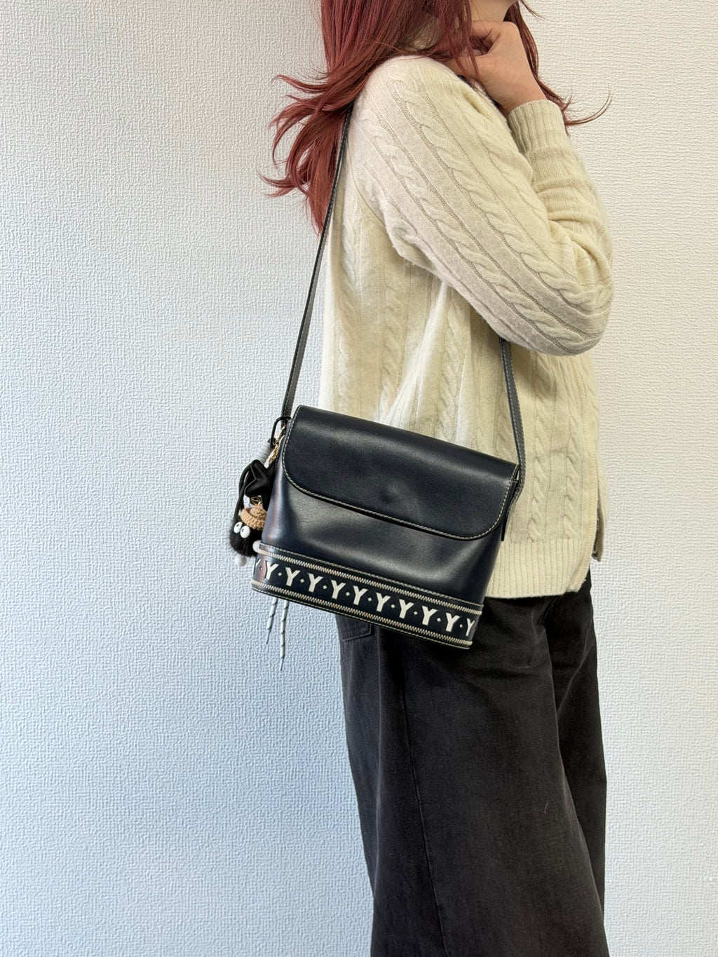 Yves Saint Laurent  Genuine Shoulderbag