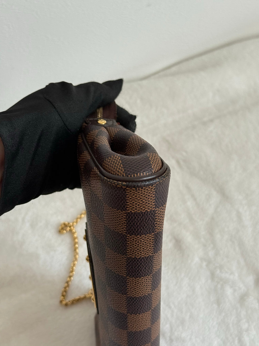 LOUIS VUITTON Damier EVA Chainbag