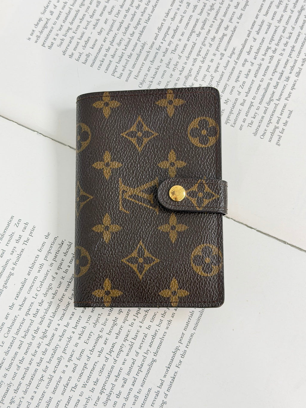 LOUIS VUITTON Monogram Bifold Wallet
