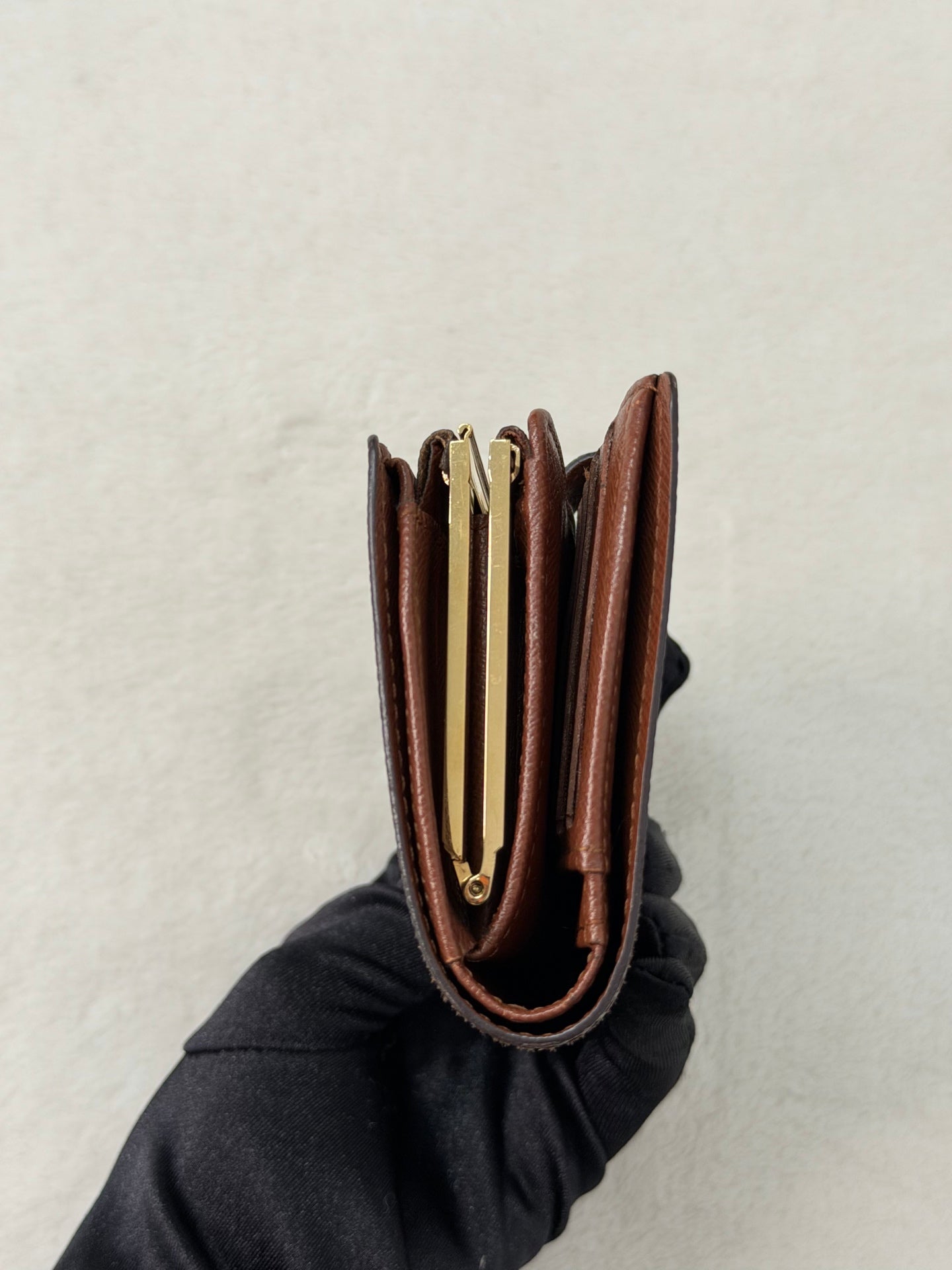 LOUIS VUITTON Monogram Bifold Wallet