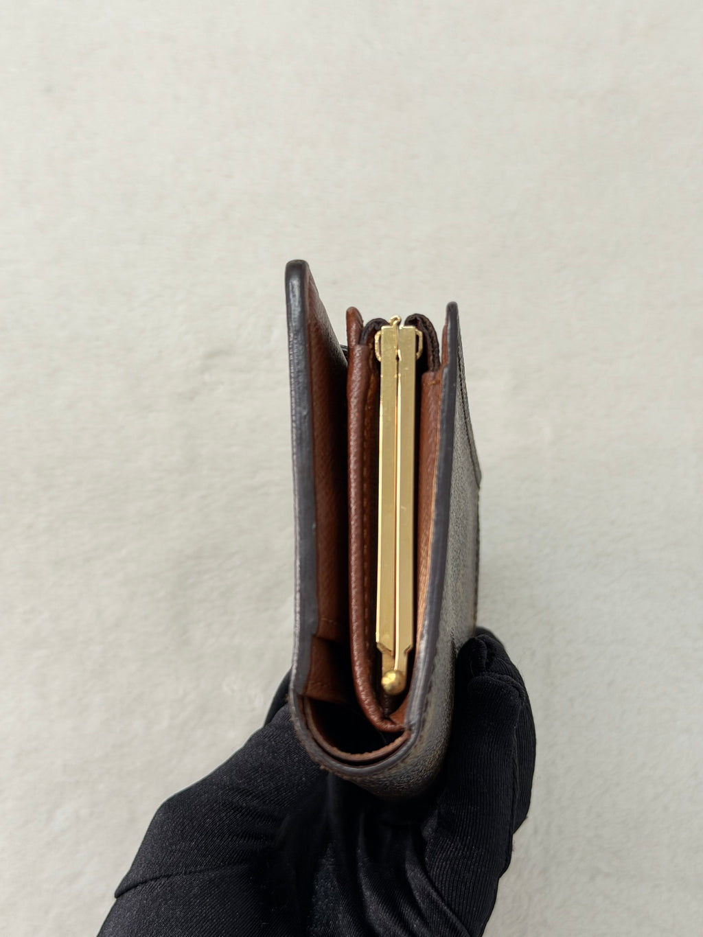 LOUIS VUITTON Monogram Bifold Wallet